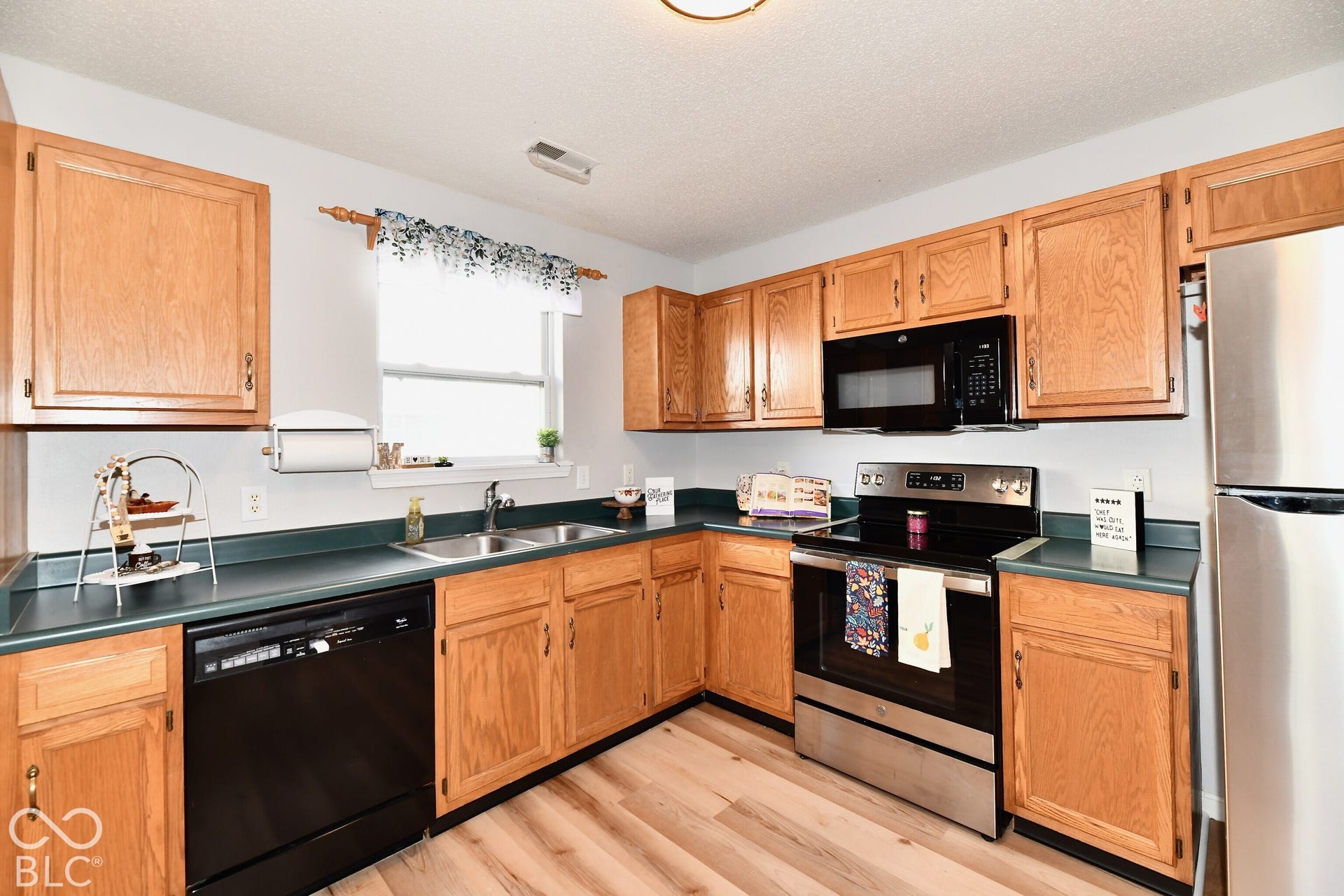 18857 Prairie Crossing, Noblesville, IN 46062