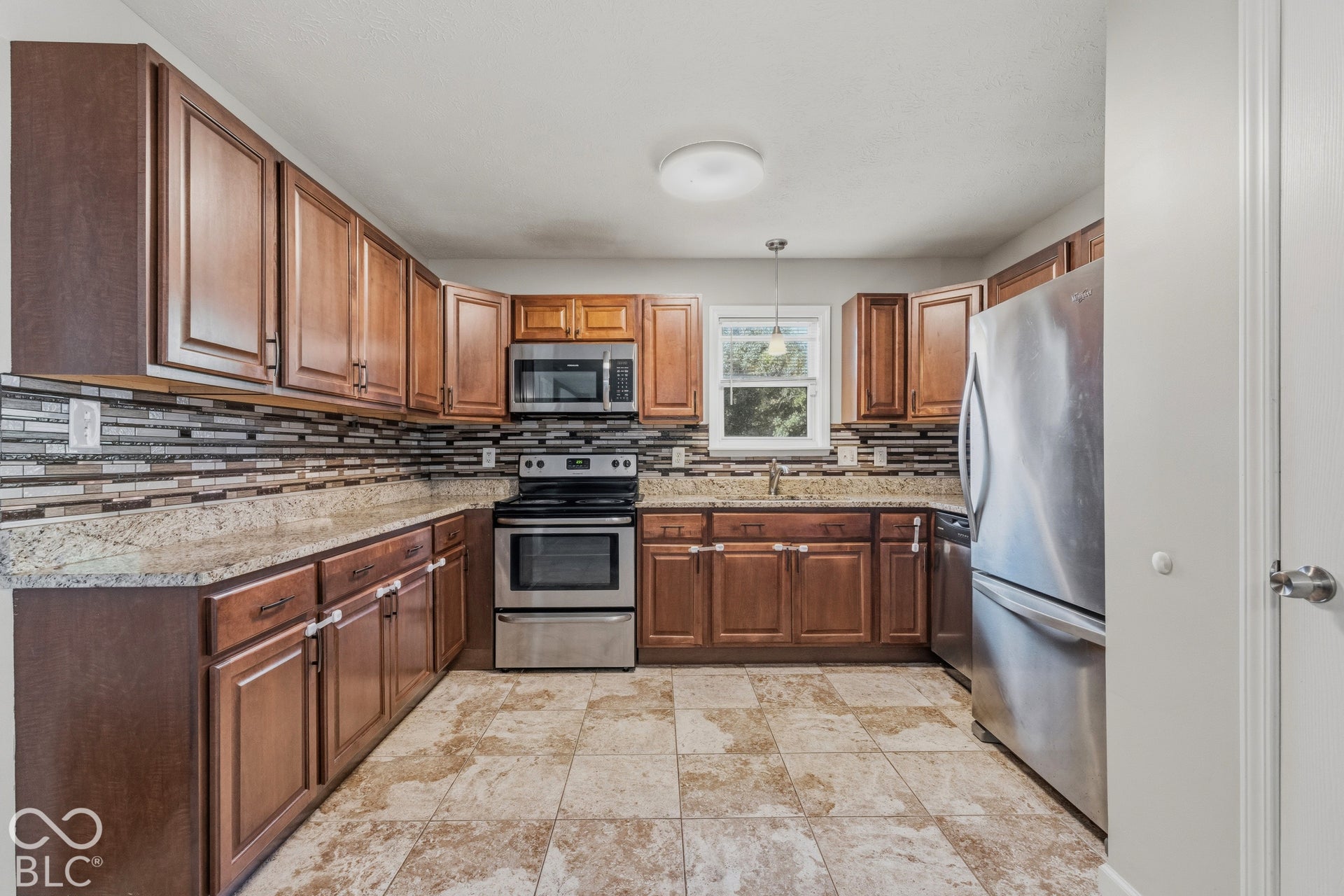 6533 Crandall Circle, Indianapolis, IN 46260
