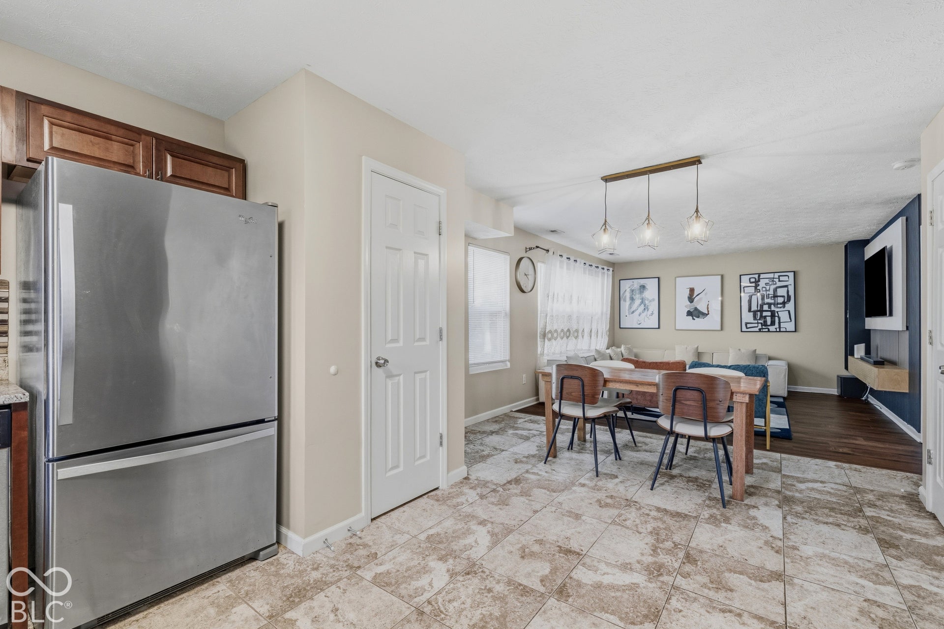 6533 Crandall Circle, Indianapolis, IN 46260