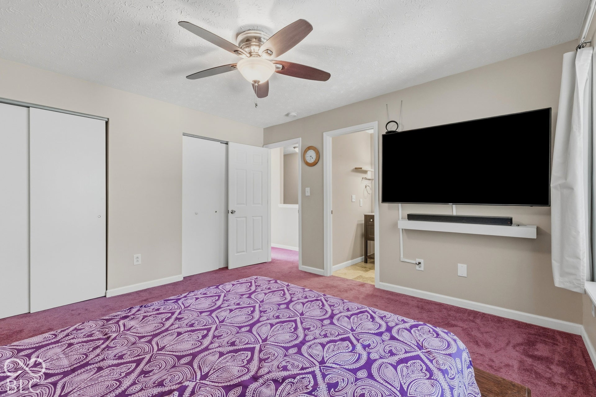 6533 Crandall Circle, Indianapolis, IN 46260