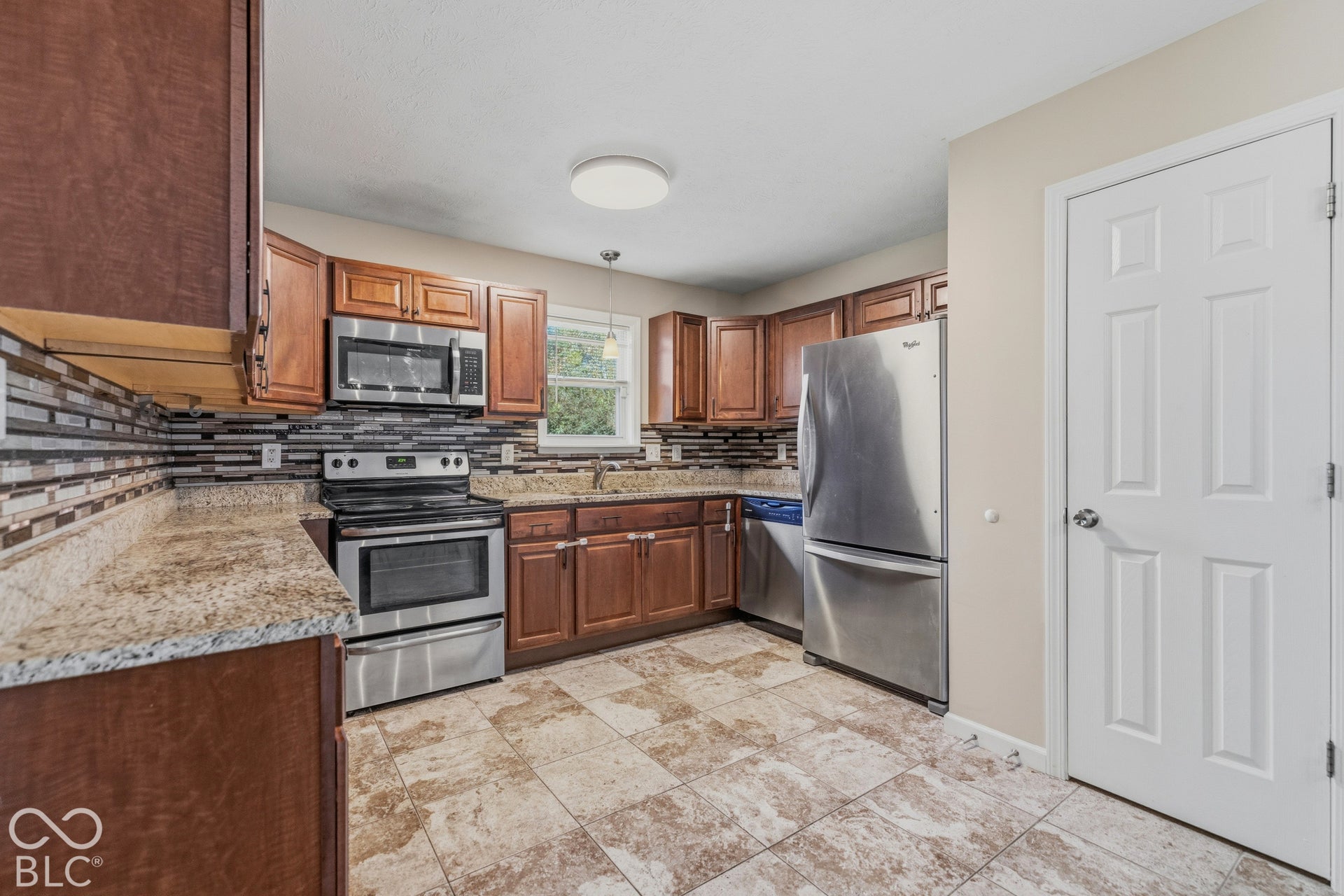 6533 Crandall Circle, Indianapolis, IN 46260