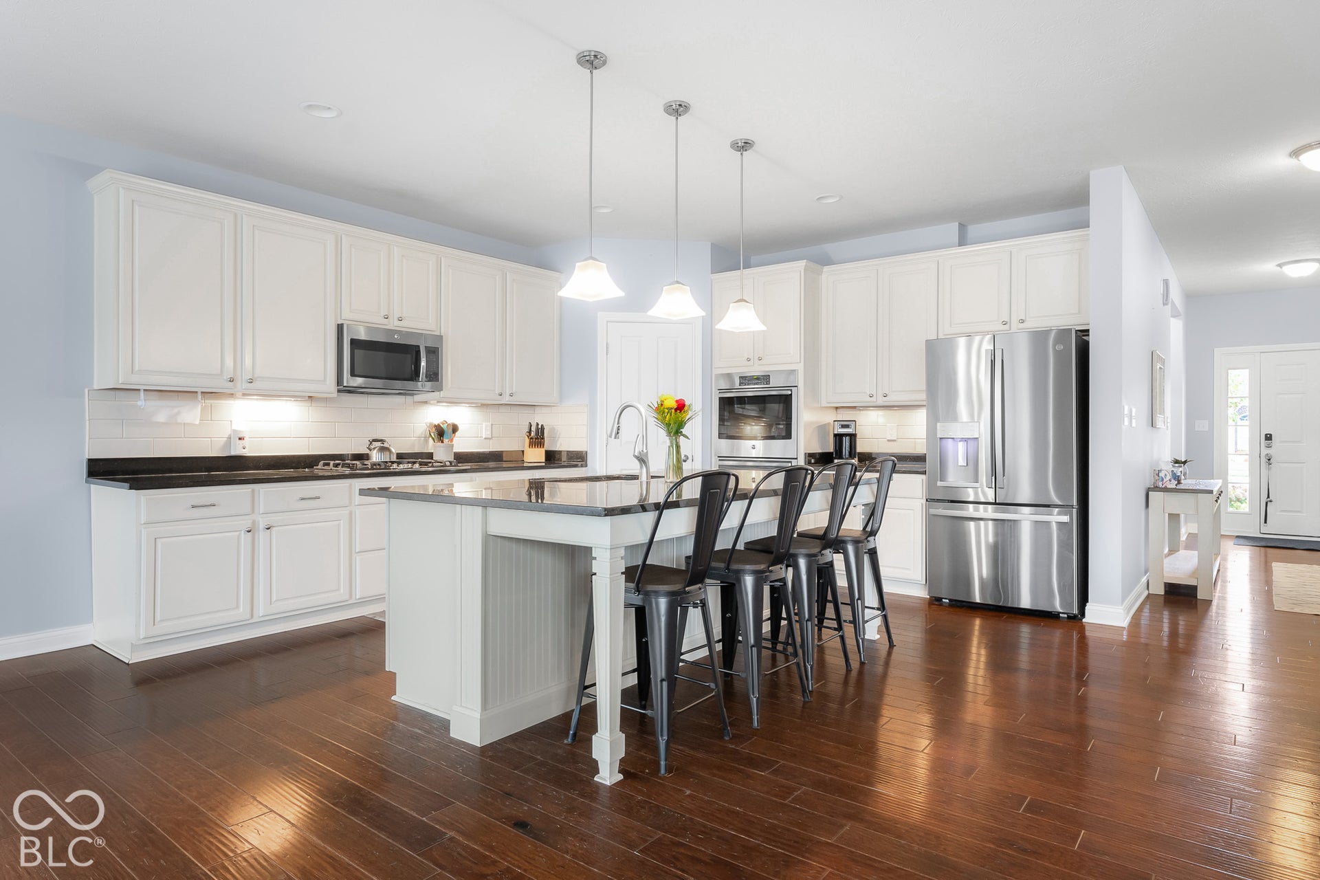 6106 Pelican Lane, Columbus, IN 47201