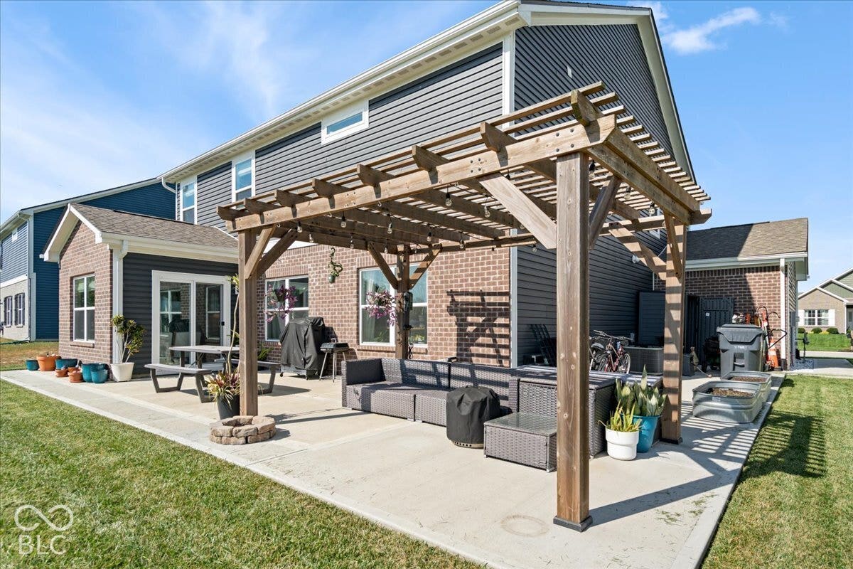 1183 Cherry Tree Lane, Greenwood, IN 46143 1183 Cherry Tree Lane, Greenwood, IN 46143