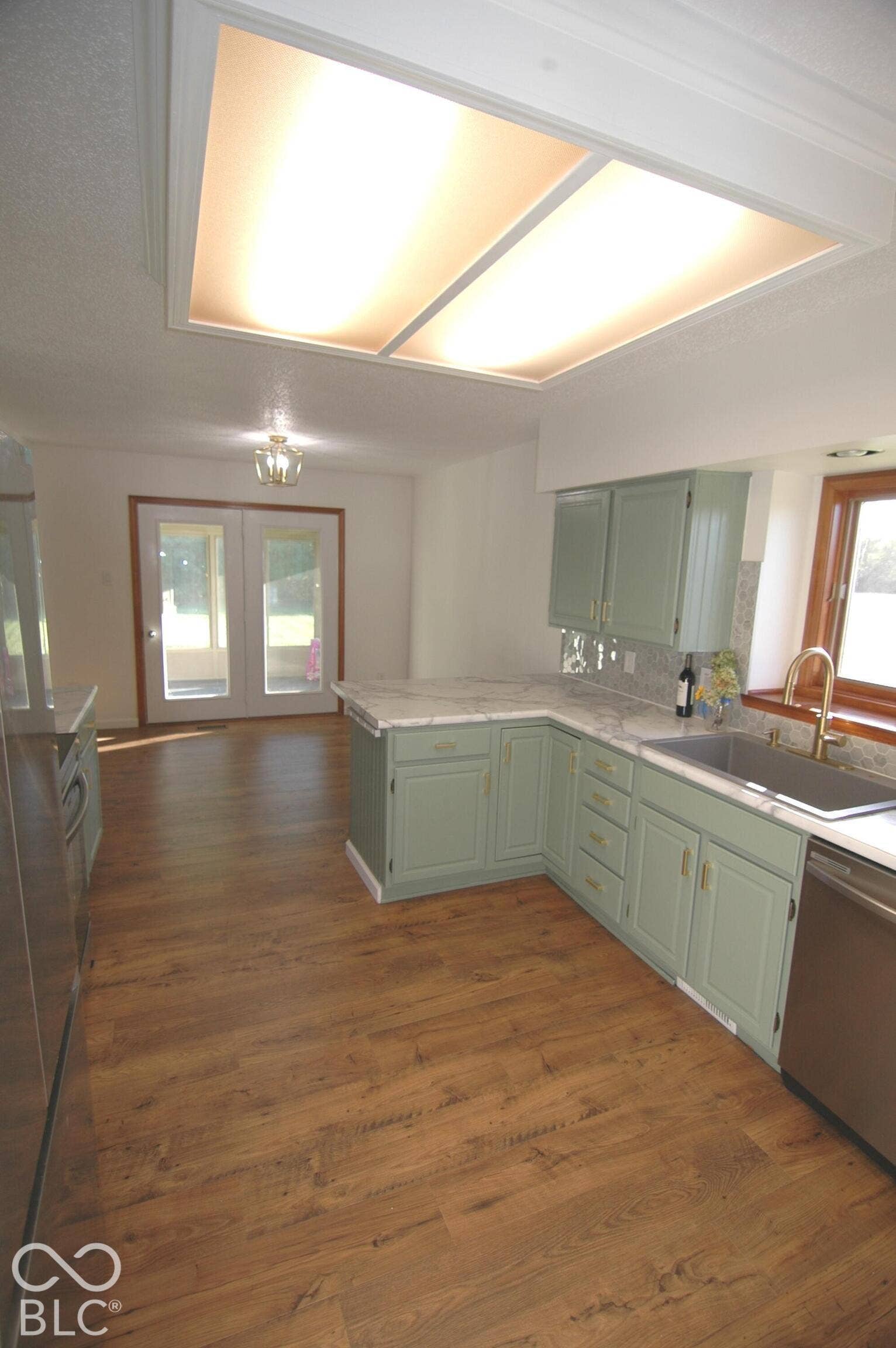 4011 W Till Road, Fort Wayne, IN 46818