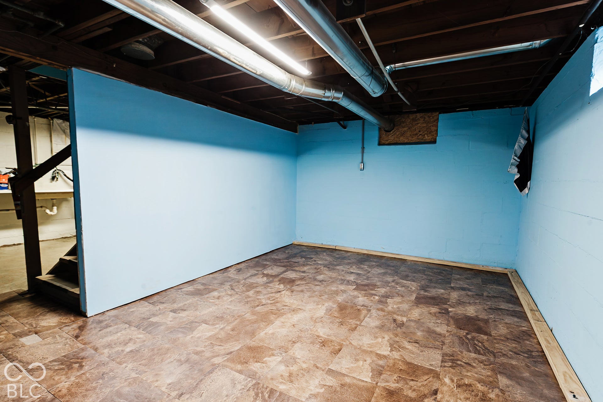 2330 Harlan Street, Indianapolis, IN 46203 2330 Harlan Street, Indianapolis, IN 46203