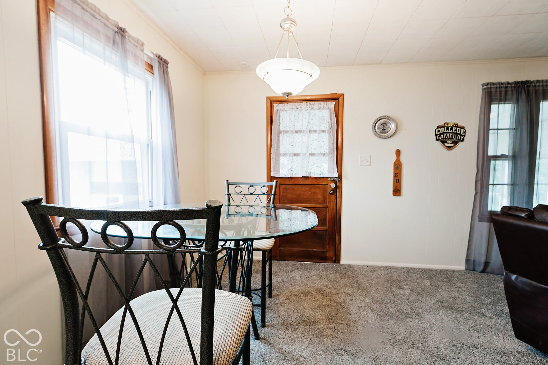 2330 Harlan Street, Indianapolis, IN 46203 2330 Harlan Street, Indianapolis, IN 46203