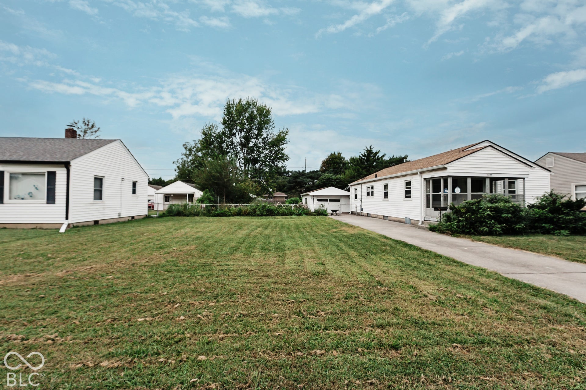 2330 Harlan Street, Indianapolis, IN 46203 2330 Harlan Street, Indianapolis, IN 46203