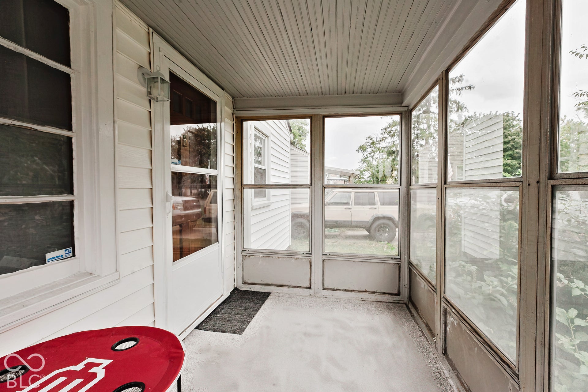 2330 Harlan Street, Indianapolis, IN 46203 2330 Harlan Street, Indianapolis, IN 46203