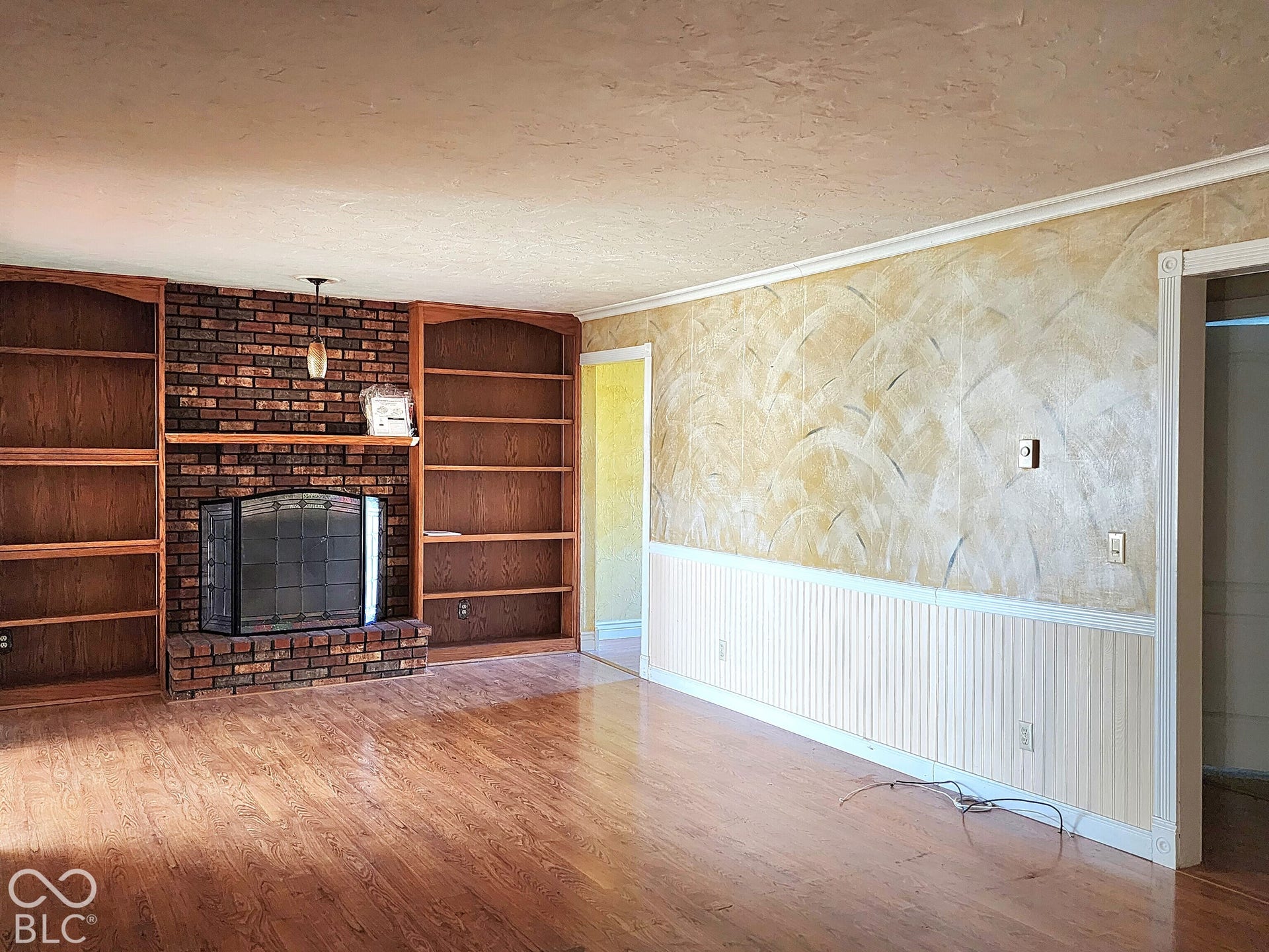 Living Room with Fireplace