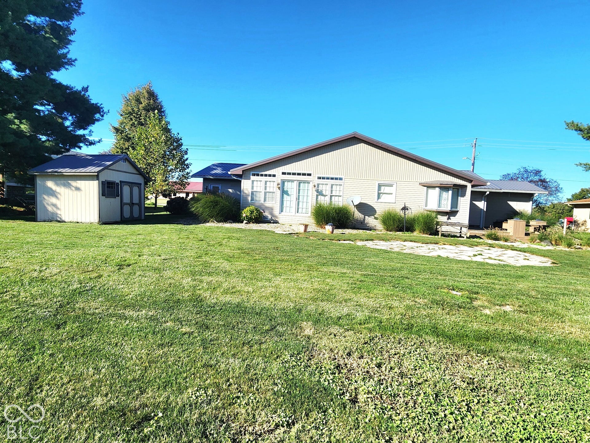205 W 11th Street, Alexandria, IN 46001