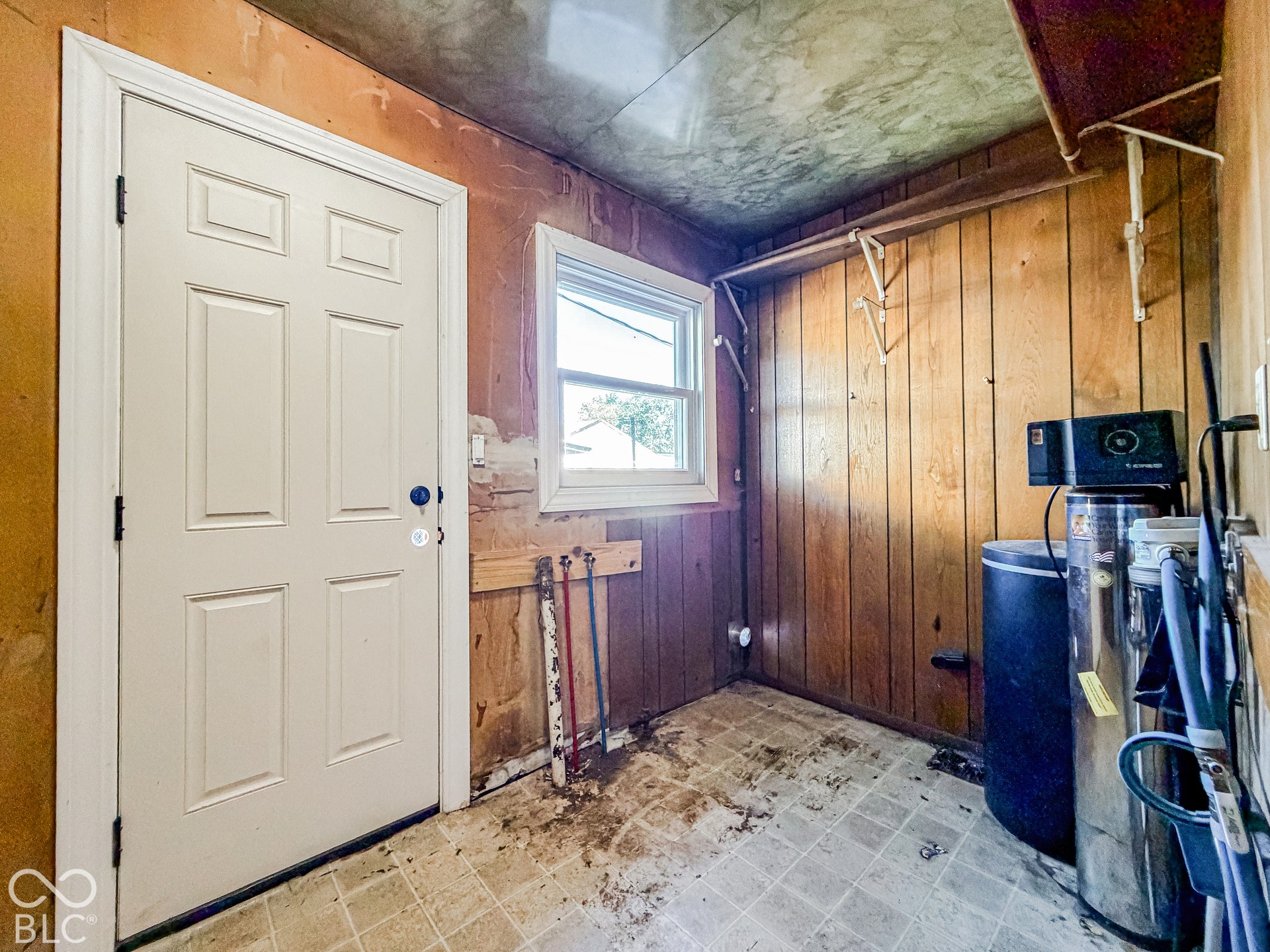7402 Oak Avenue, Indianapolis, IN 46219