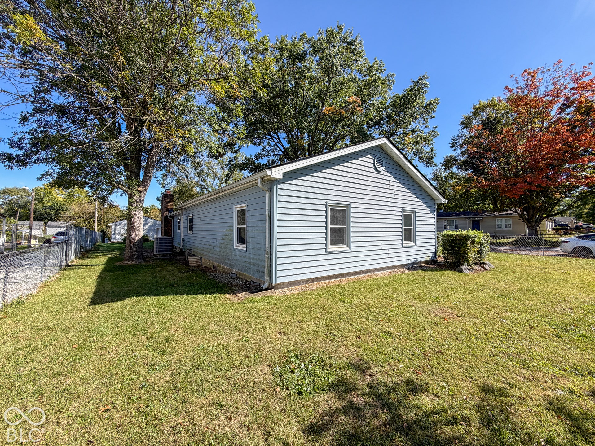 7402 Oak Avenue, Indianapolis, IN 46219