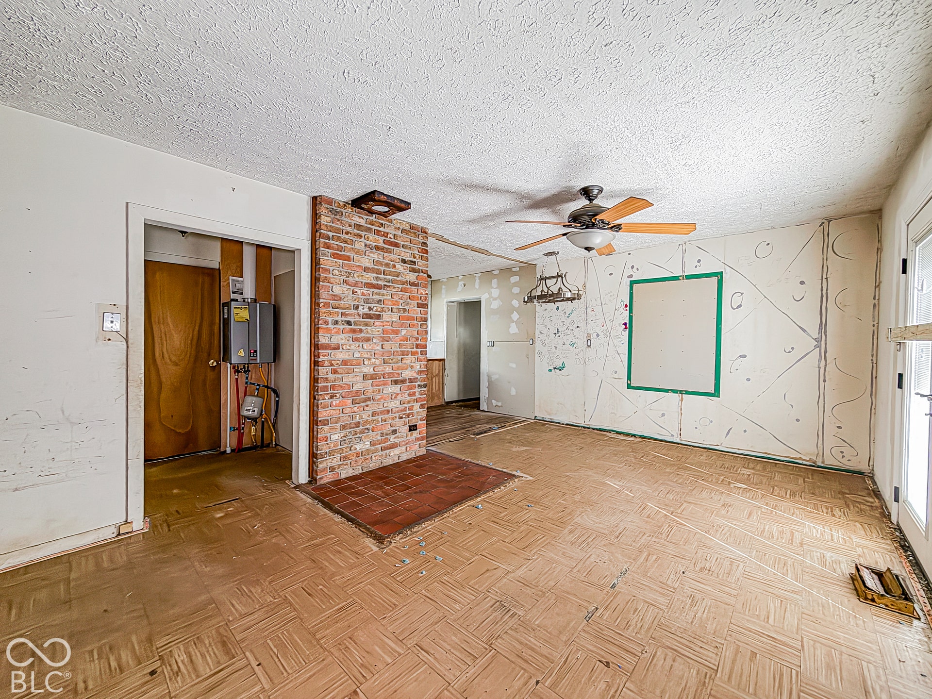 7402 Oak Avenue, Indianapolis, IN 46219