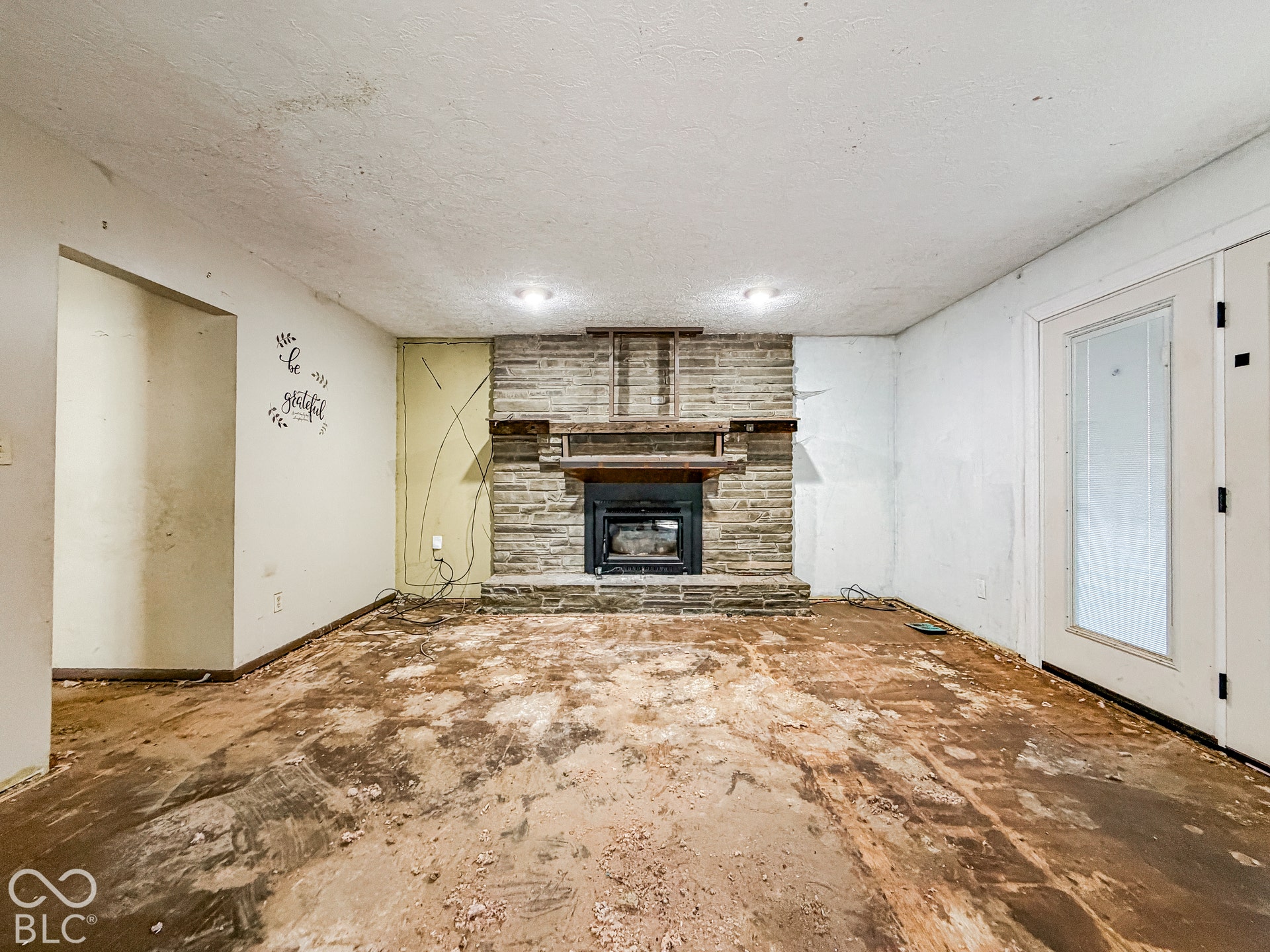 7402 Oak Avenue, Indianapolis, IN 46219