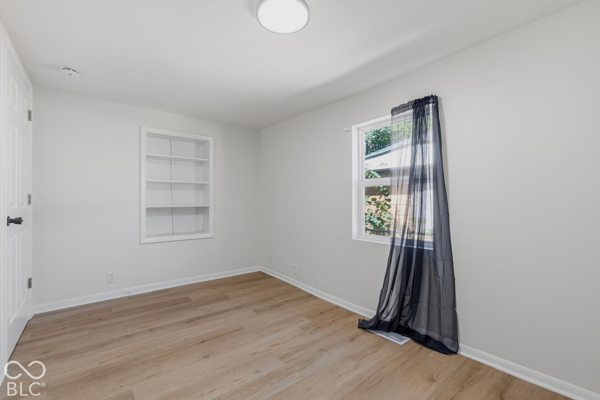 3317 S Lyons Avenue, Indianapolis, IN 46221