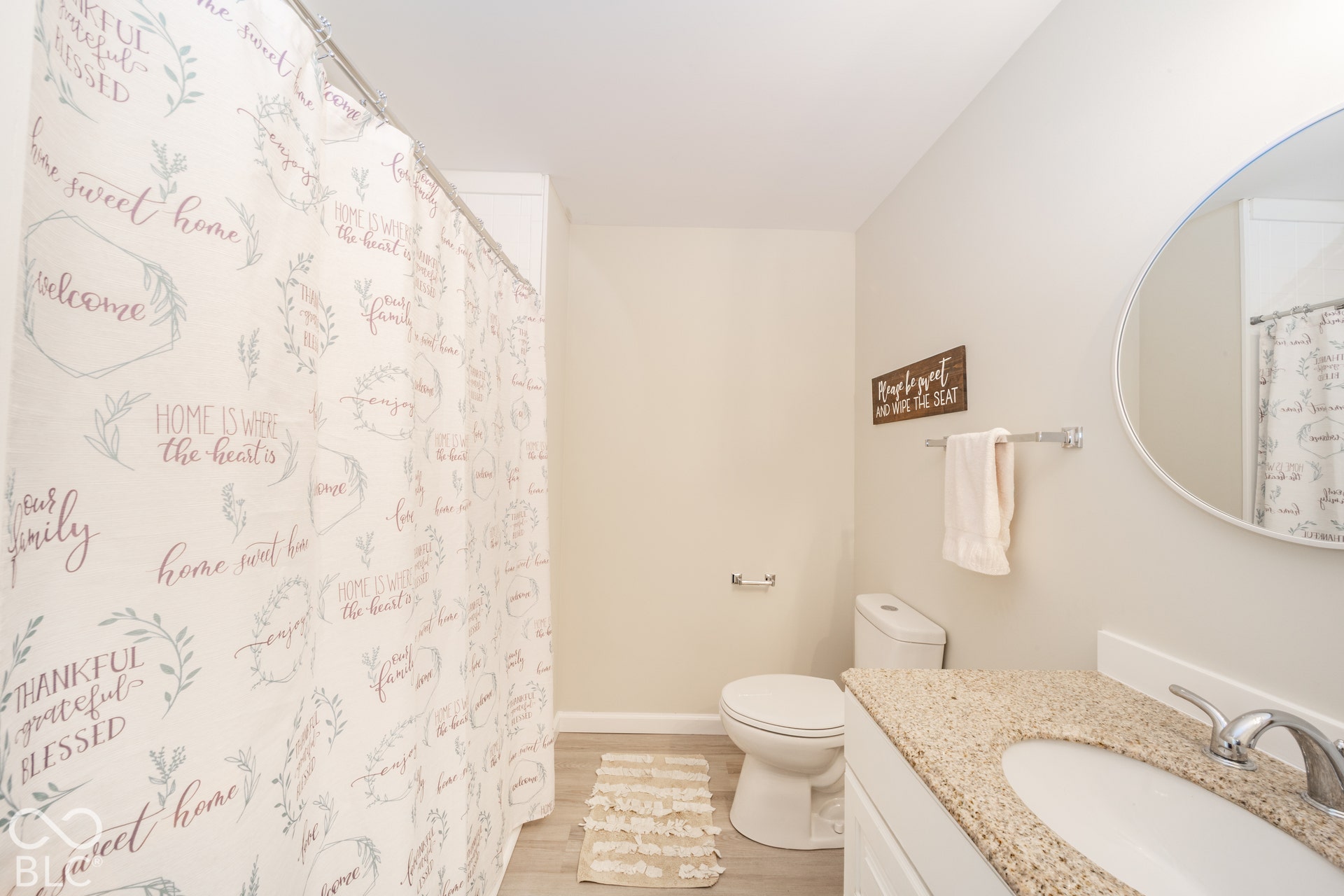 8401 S Center Road, Muncie, IN 47302