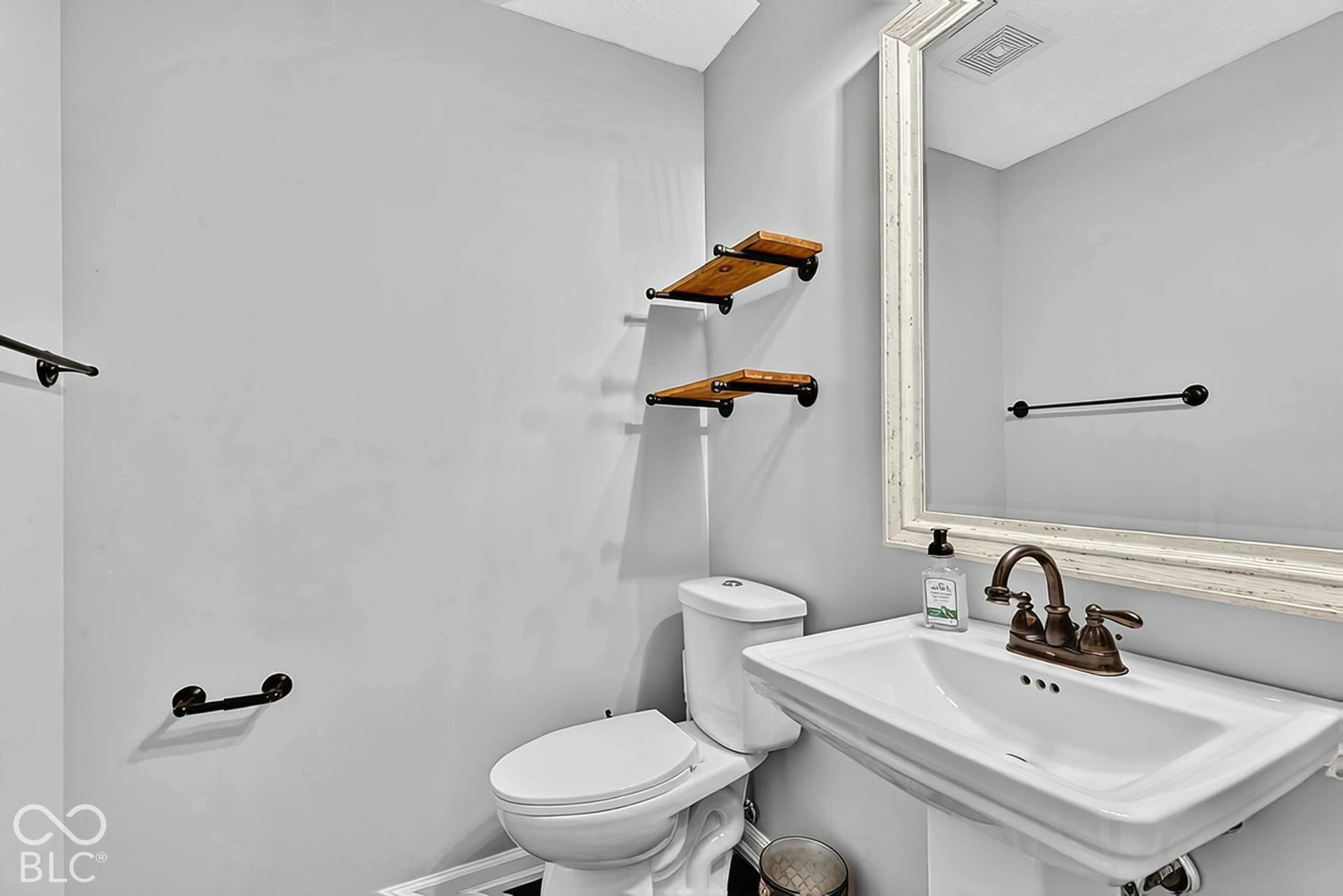 1495 John Bart Road, Lebanon, IN 46052 1495 John Bart Road, Lebanon, IN 46052