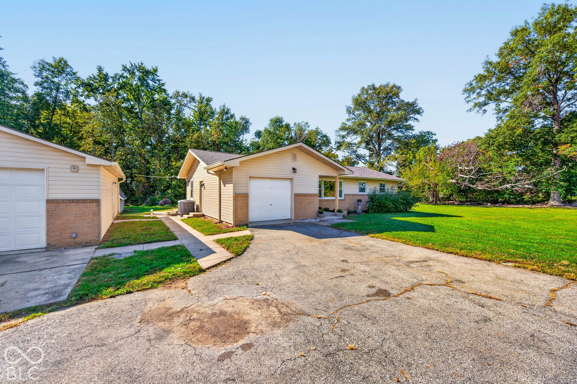 4655 E 75 S, Franklin, IN 46131 4655 E 75 S, Franklin, IN 46131