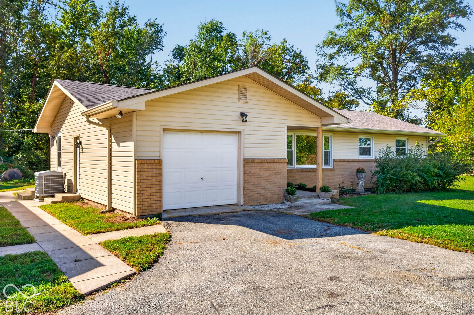 4655 E 75 S, Franklin, IN 46131 4655 E 75 S, Franklin, IN 46131