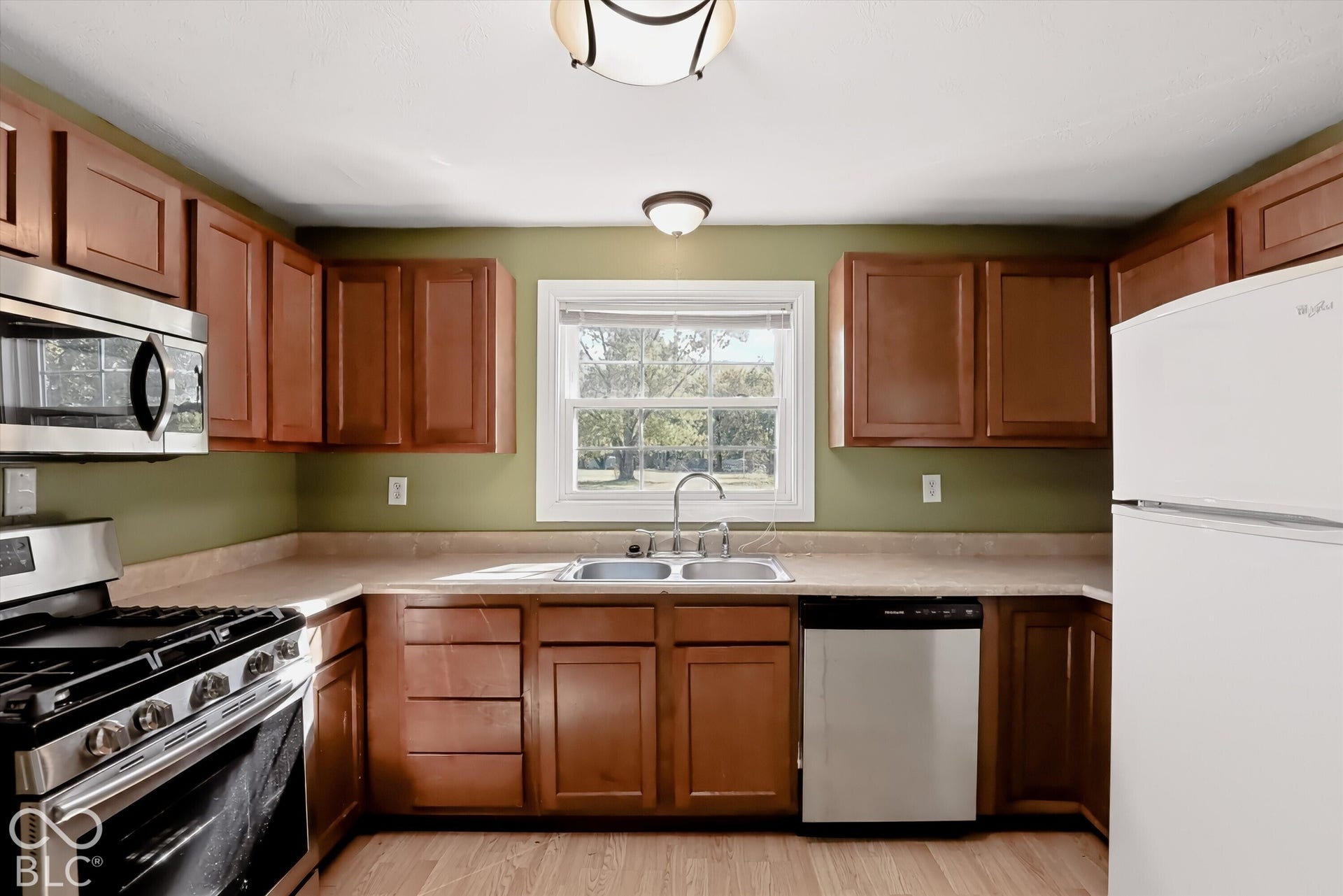 6405 W Bethel Avenue, Muncie, IN 47304