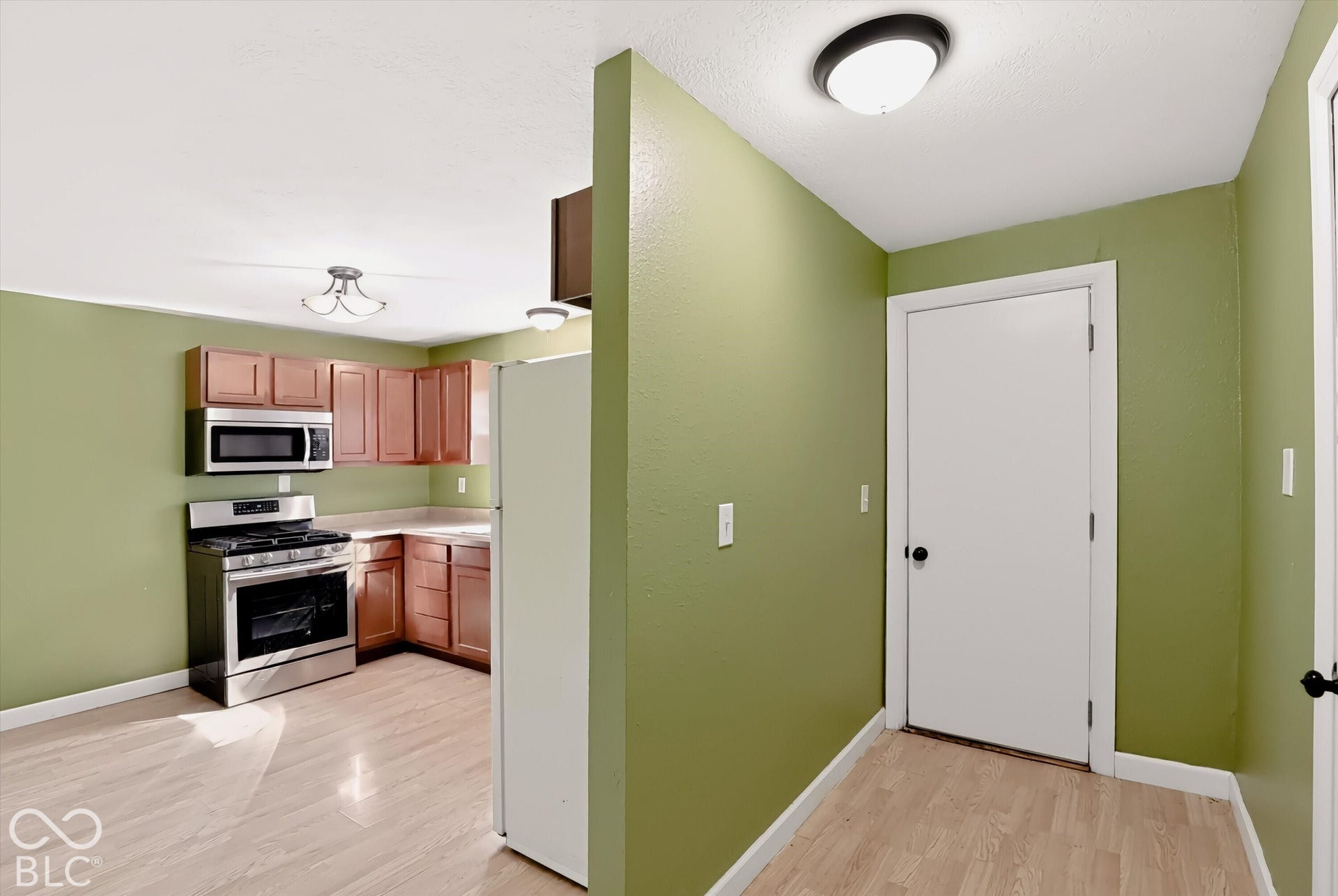 6405 W Bethel Avenue, Muncie, IN 47304