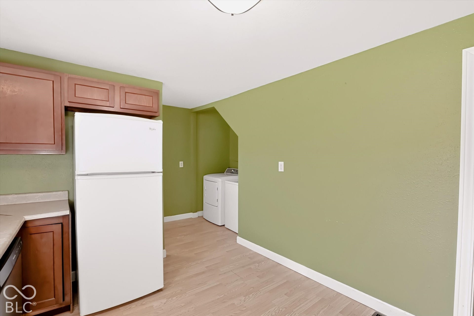 6405 W Bethel Avenue, Muncie, IN 47304