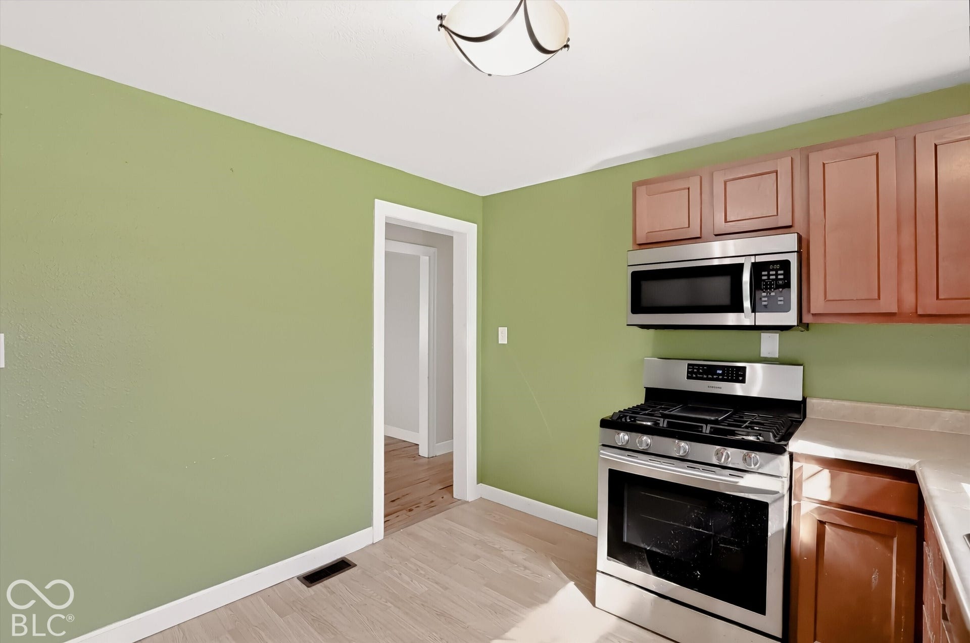 6405 W Bethel Avenue, Muncie, IN 47304