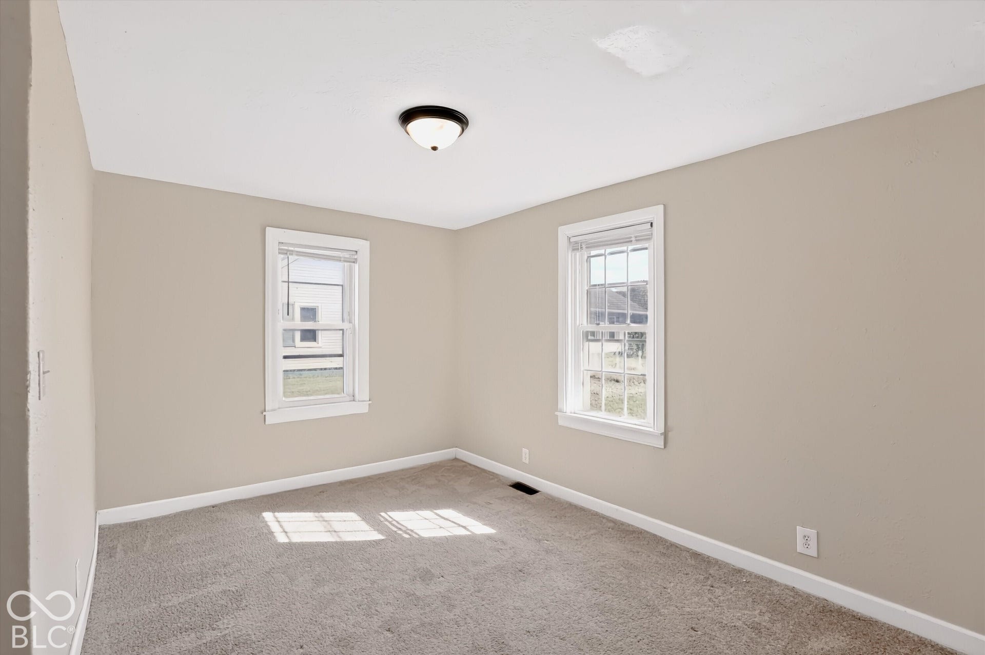 6405 W Bethel Avenue, Muncie, IN 47304