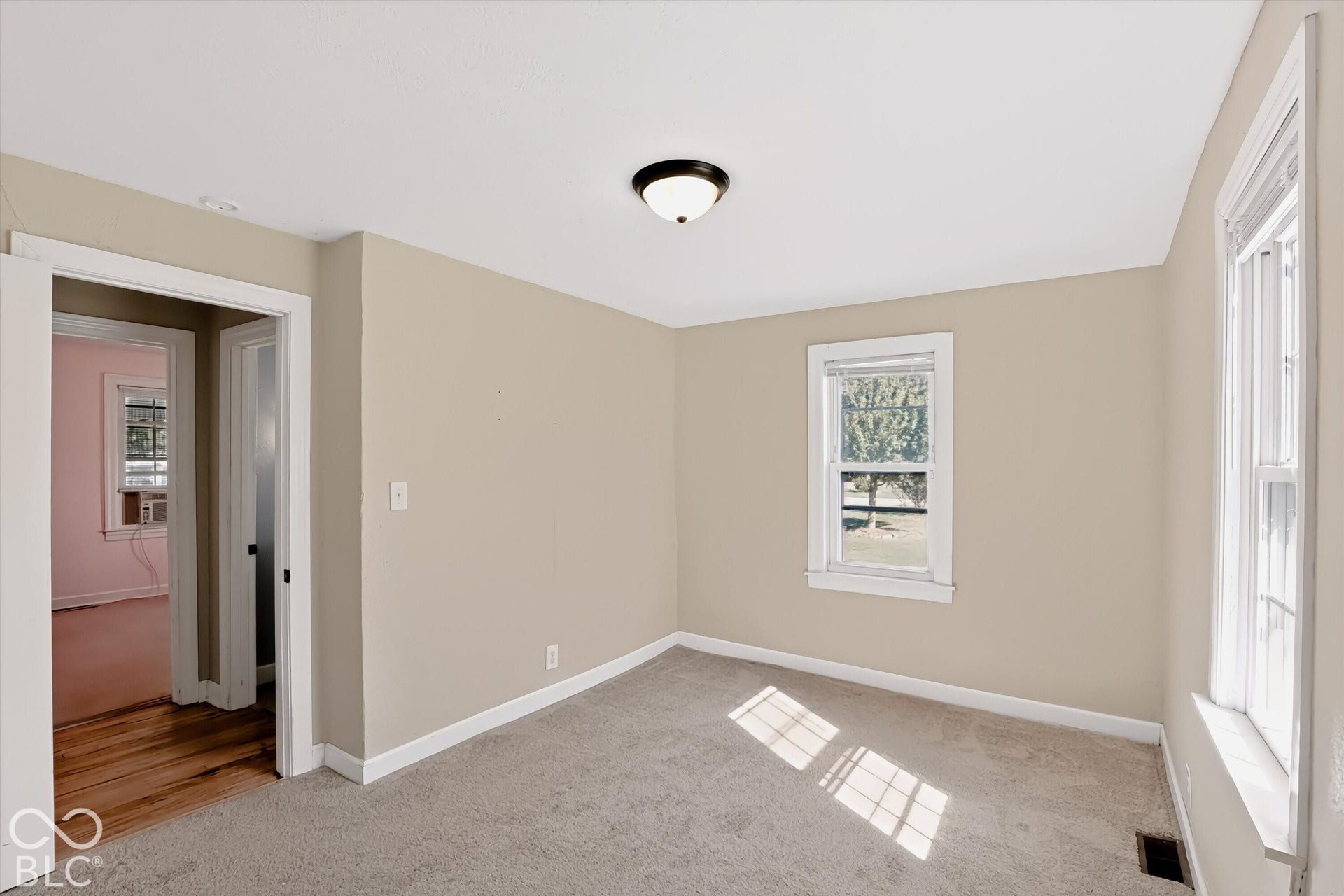 6405 W Bethel Avenue, Muncie, IN 47304