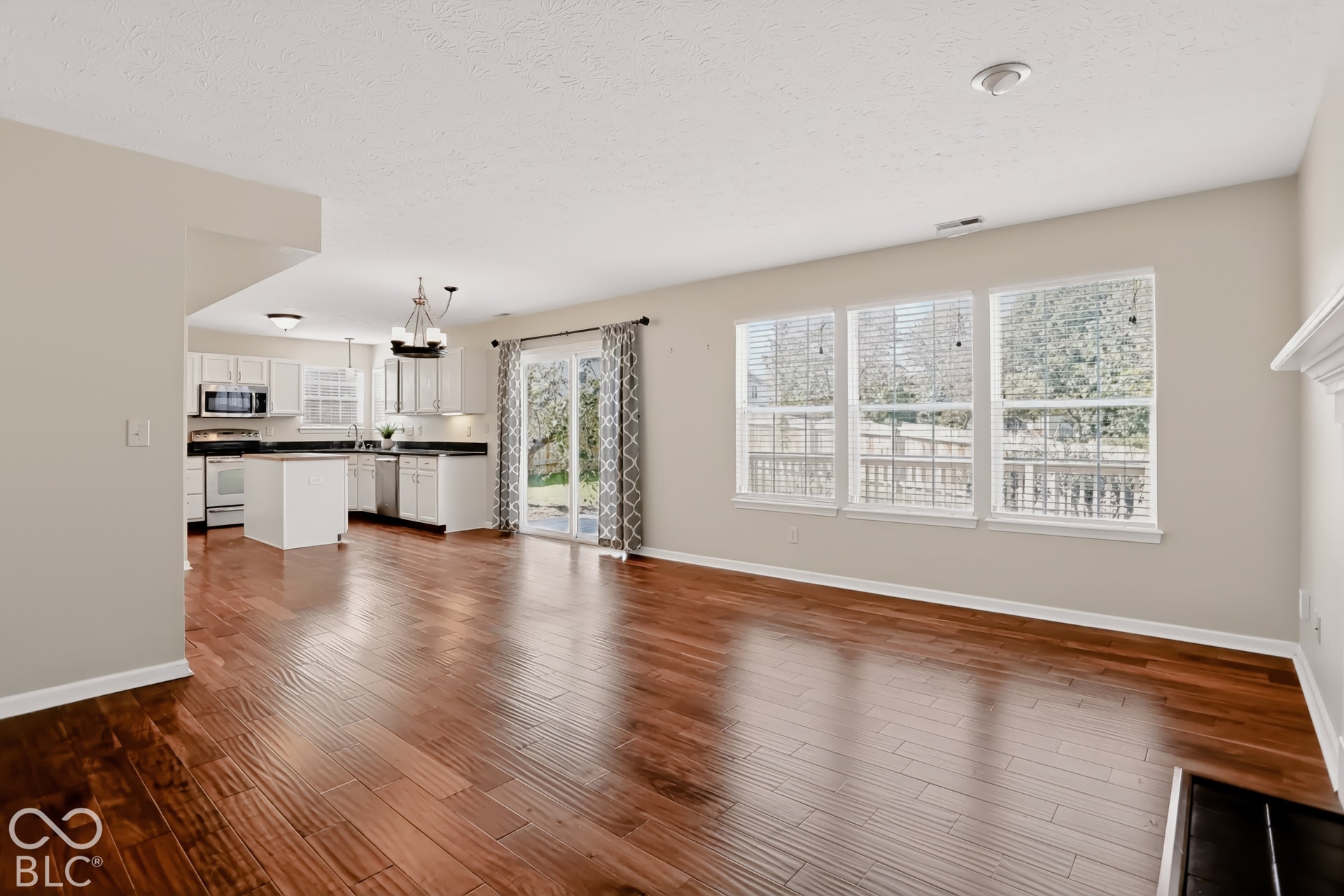 1486 Derbyshire Drive, Greenwood, IN 46143