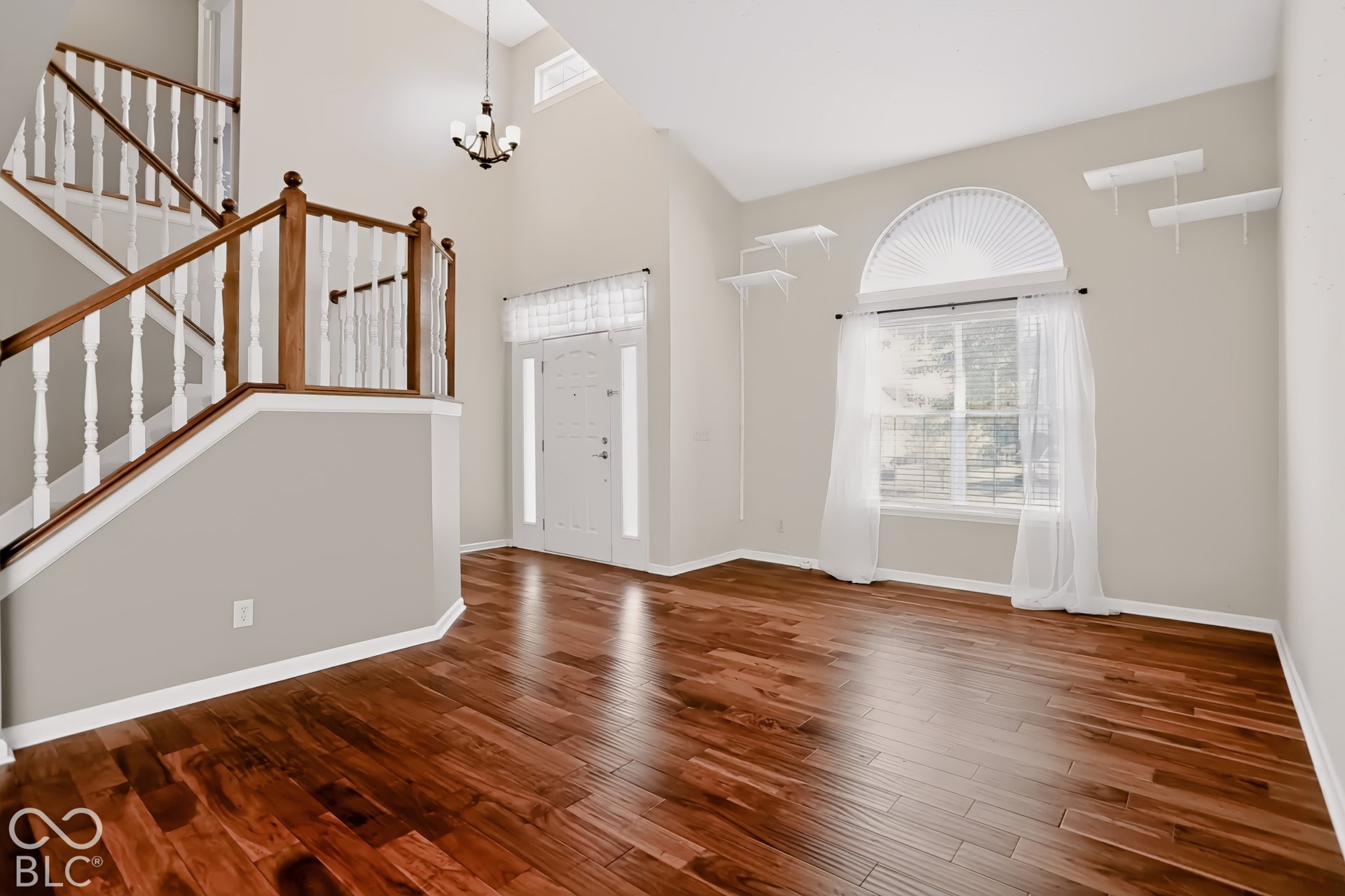 1486 Derbyshire Drive, Greenwood, IN 46143