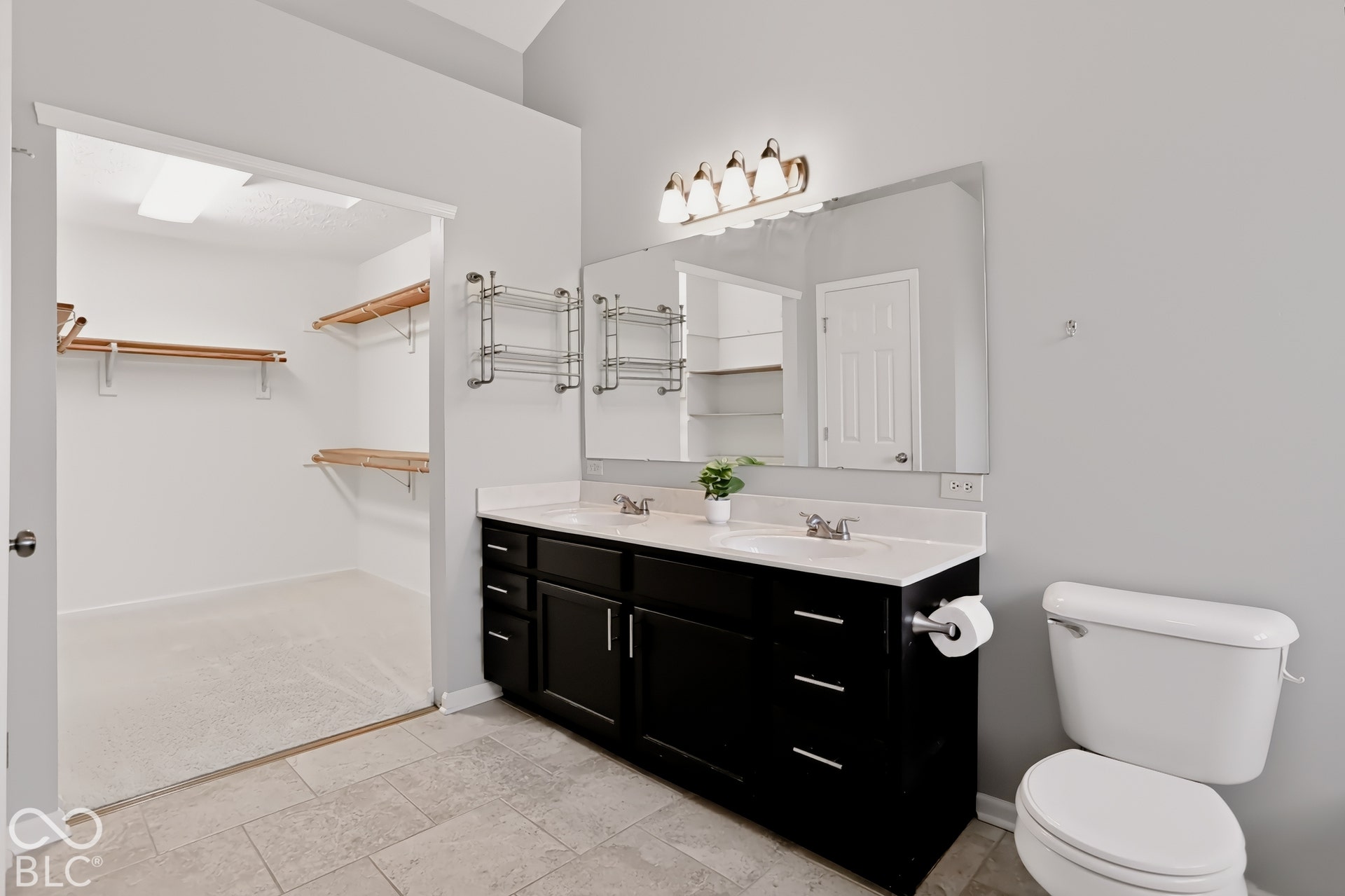 1486 Derbyshire Drive, Greenwood, IN 46143