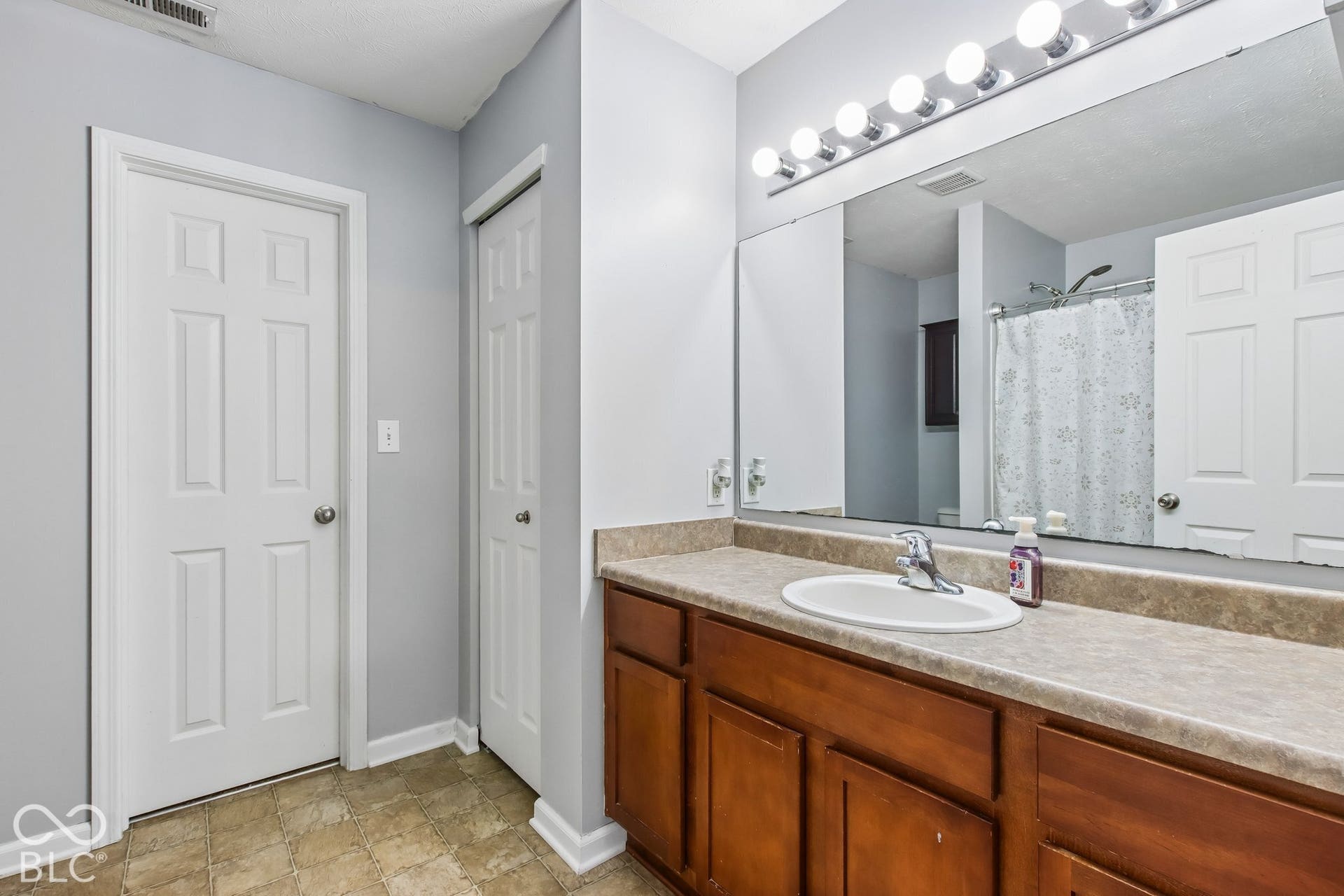 12305 Titans Drive, Fishers, IN 46037