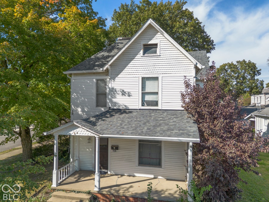 Property photo for 397 S 10th Street, Noblesville, IN