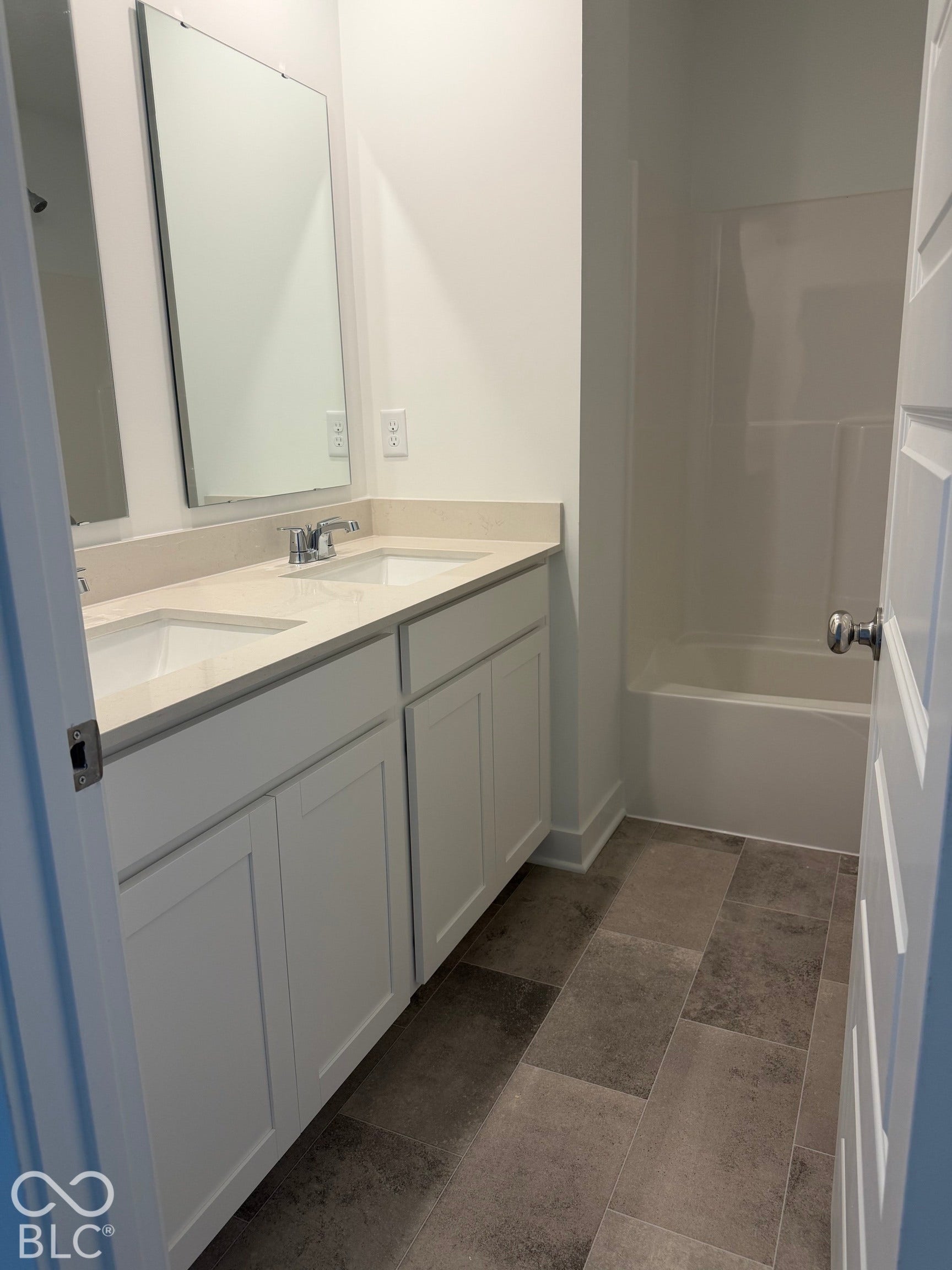 5600 Palazzo Lane, McCordsville, IN 46055