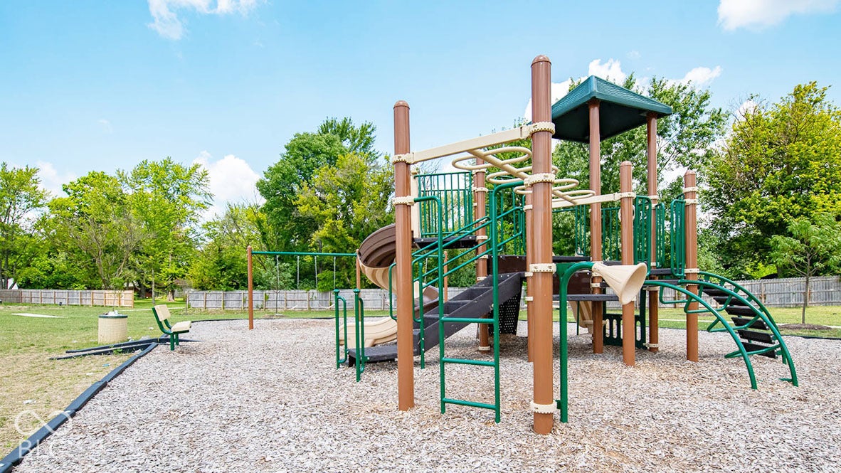 9202 Fitzgerald Drive, Indianapolis, IN 46239 9202 Fitzgerald Drive, Indianapolis, IN 46239