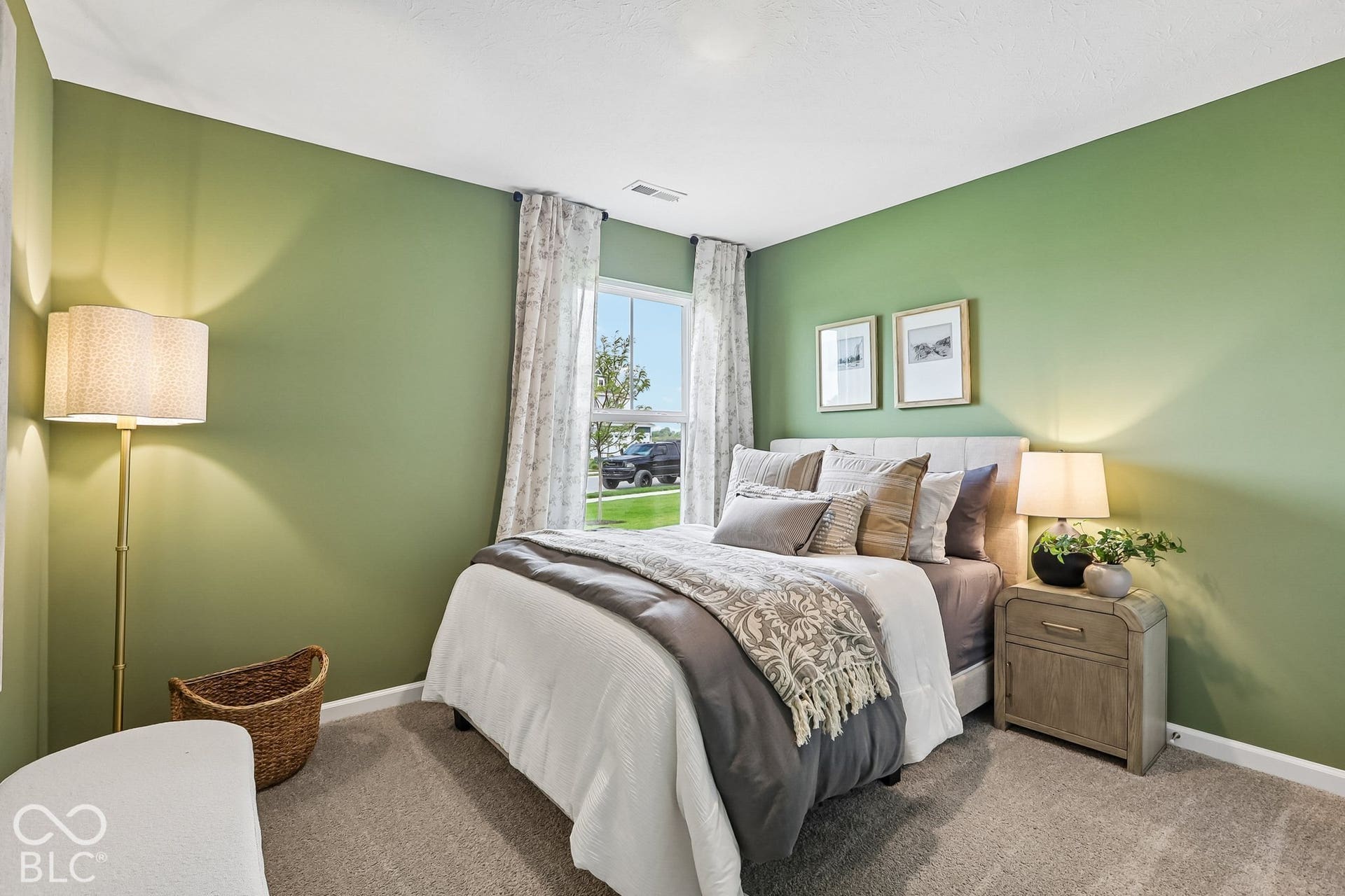 9202 Fitzgerald Drive, Indianapolis, IN 46239 9202 Fitzgerald Drive, Indianapolis, IN 46239