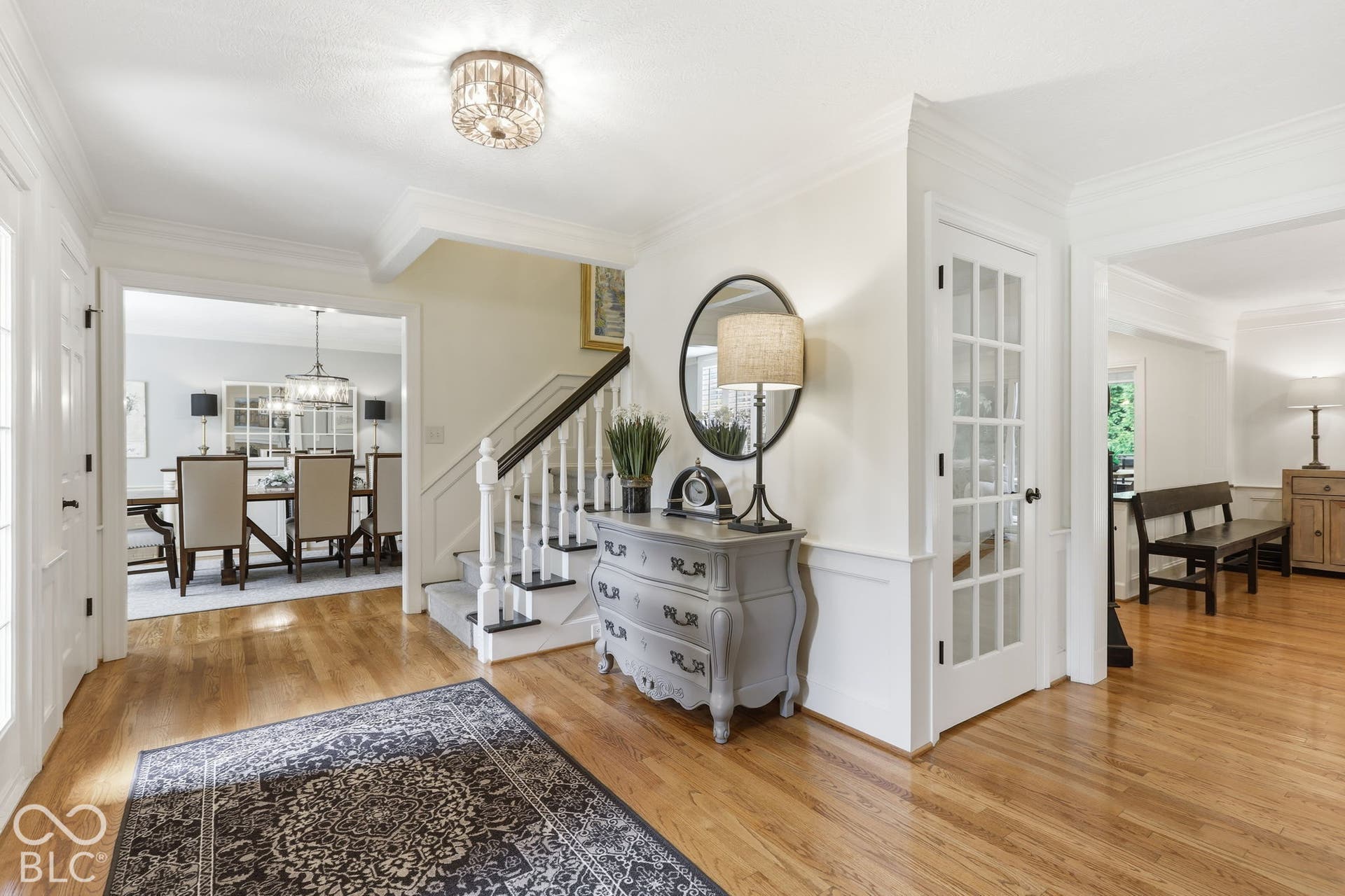 Open Foyer and Entrance
