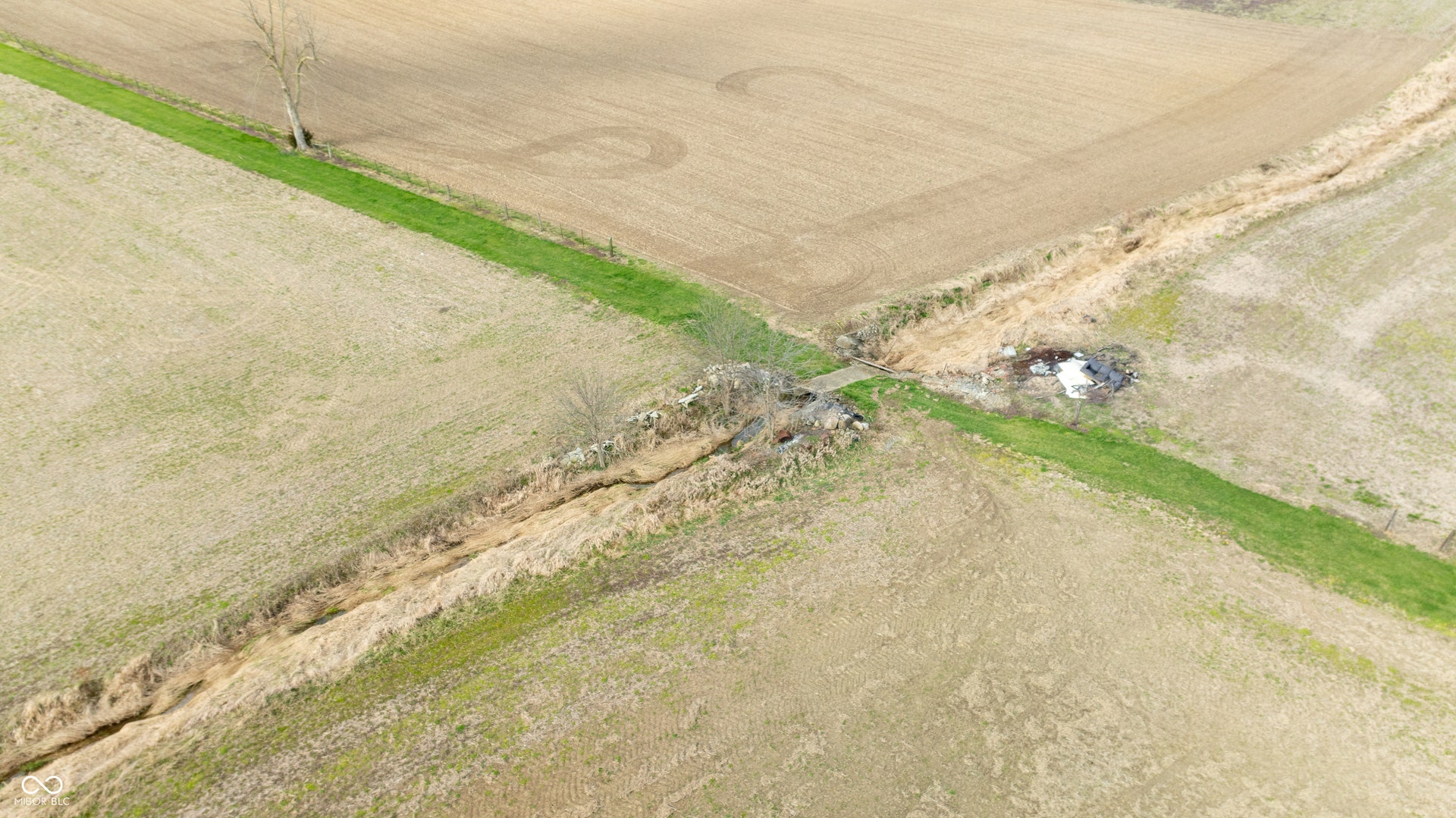255 W County Road 900 Road S, Clayton, IN 46118