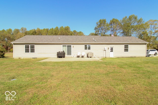 2895 W County Road 1000 Road S, Westport, IN 47283
