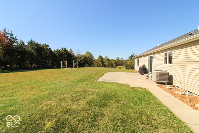 2895 W County Road 1000 Road S, Westport, IN 47283