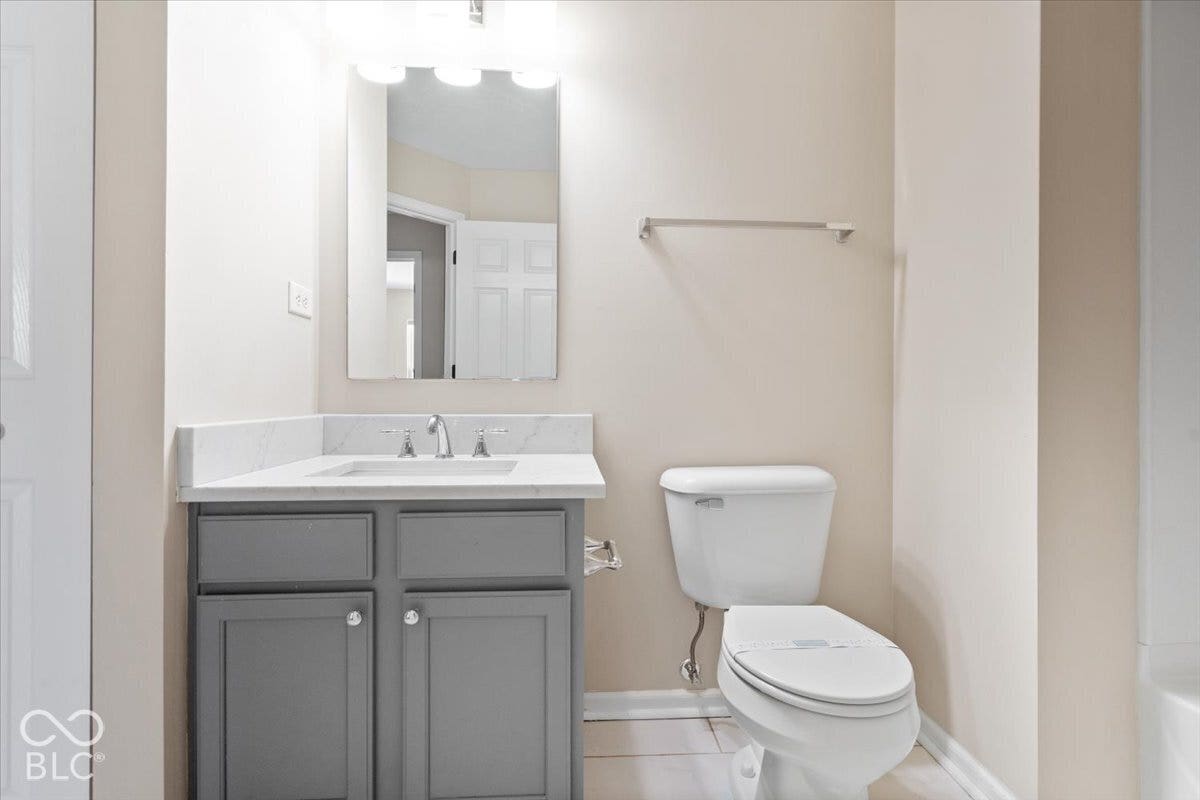 12175 Bubbling Brook Drive, Fishers, IN 46038 12175 Bubbling Brook Drive, Fishers, IN 46038
