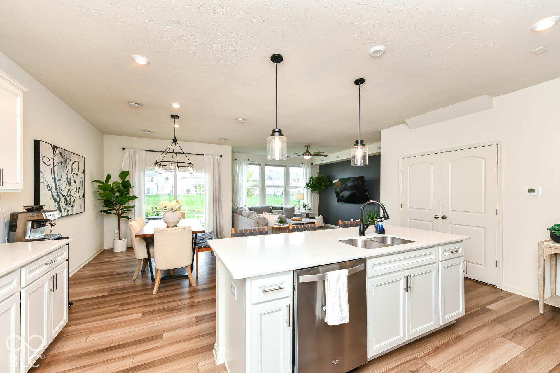 18749 Explanade Street, Westfield, IN 46074 Kitchen
