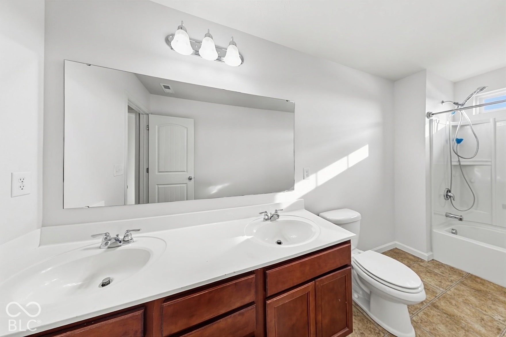 5281 Crowley Parkway, Whitestown, IN 46075