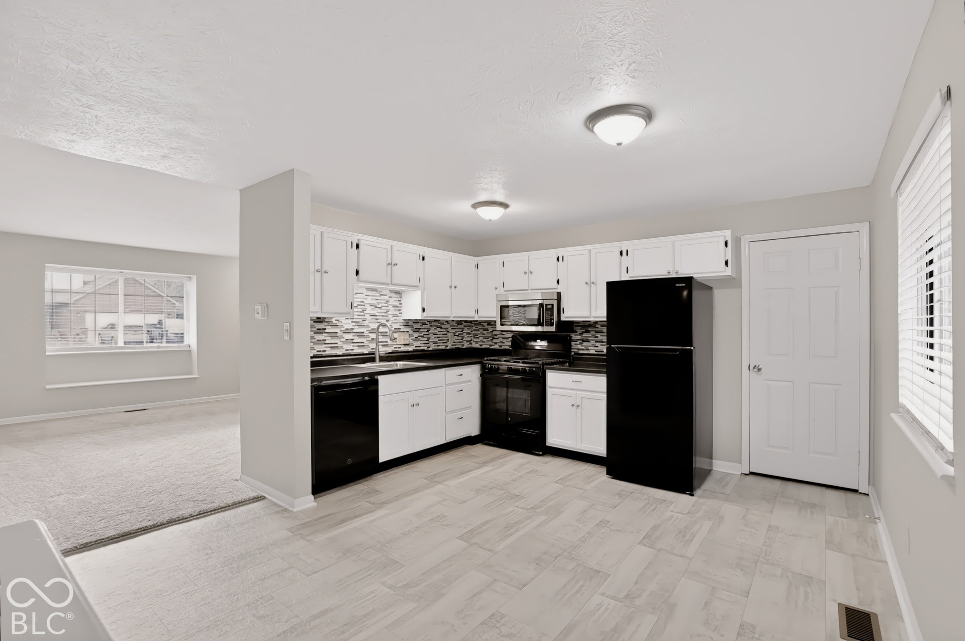 8528 Friendship Lane, Indianapolis, IN 46217