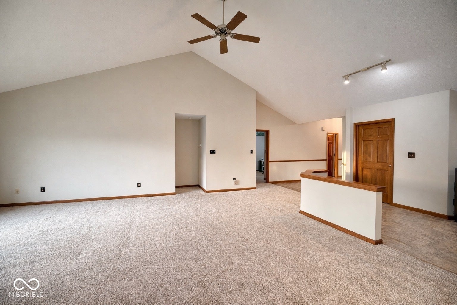 2298 Somerset Drive, Franklin, IN 46131 2298 Somerset Drive, Franklin, IN 46131