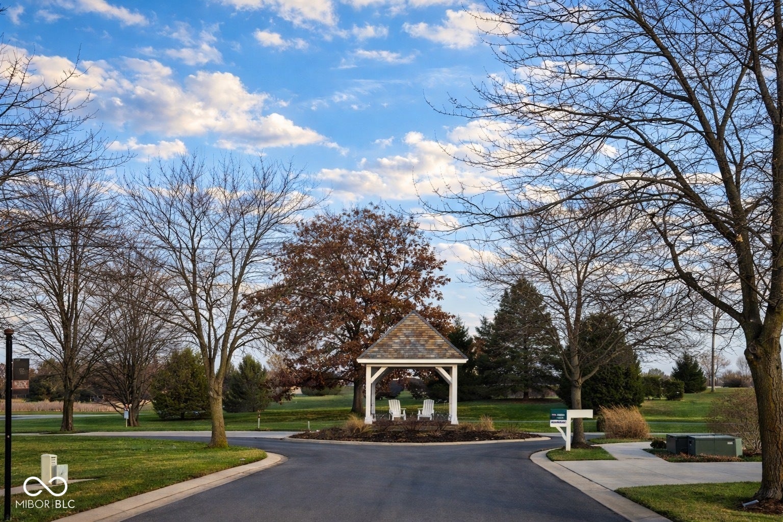 2298 Somerset Drive, Franklin, IN 46131 2298 Somerset Drive, Franklin, IN 46131