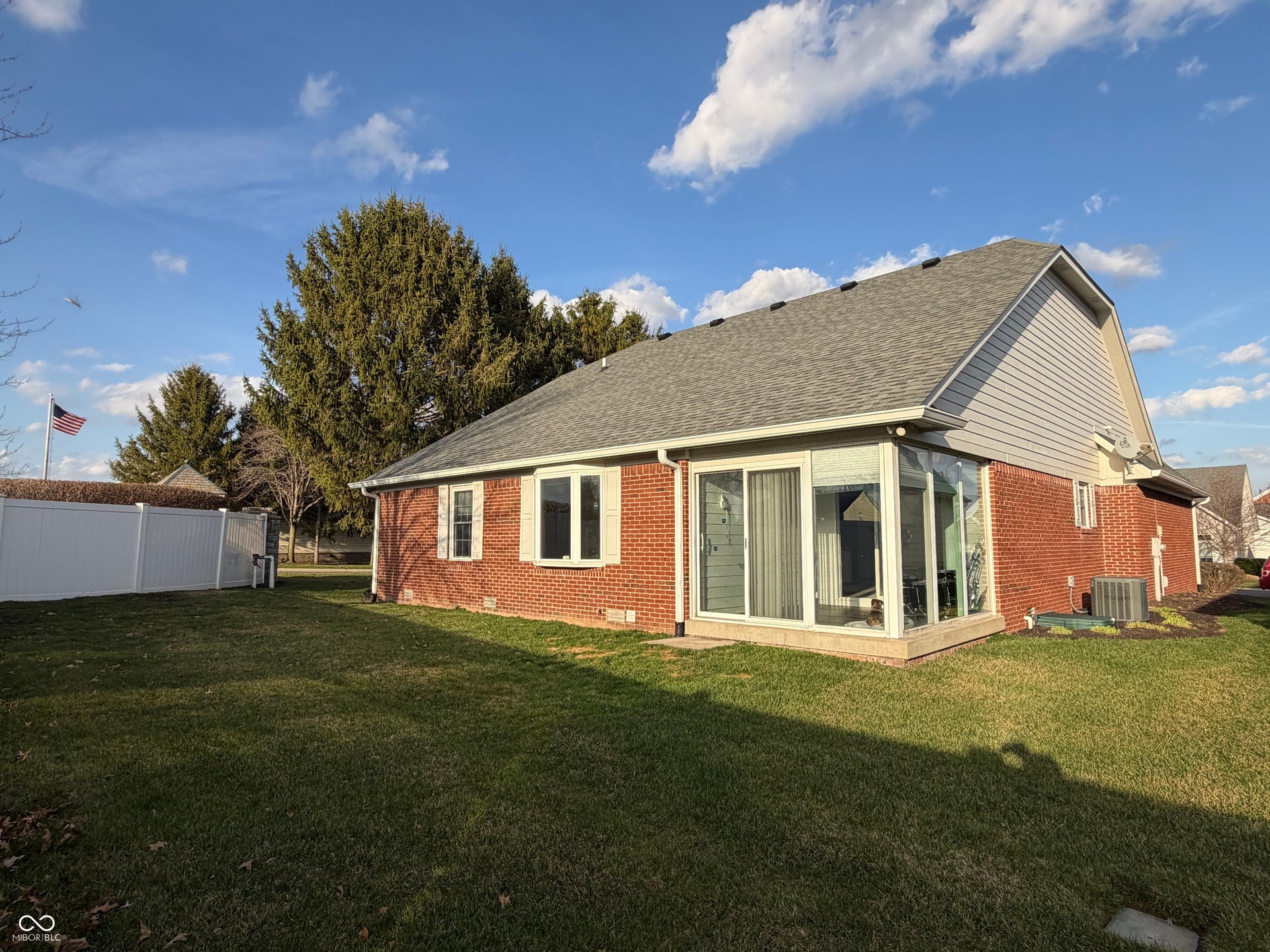 2298 Somerset Drive, Franklin, IN 46131 2298 Somerset Drive, Franklin, IN 46131