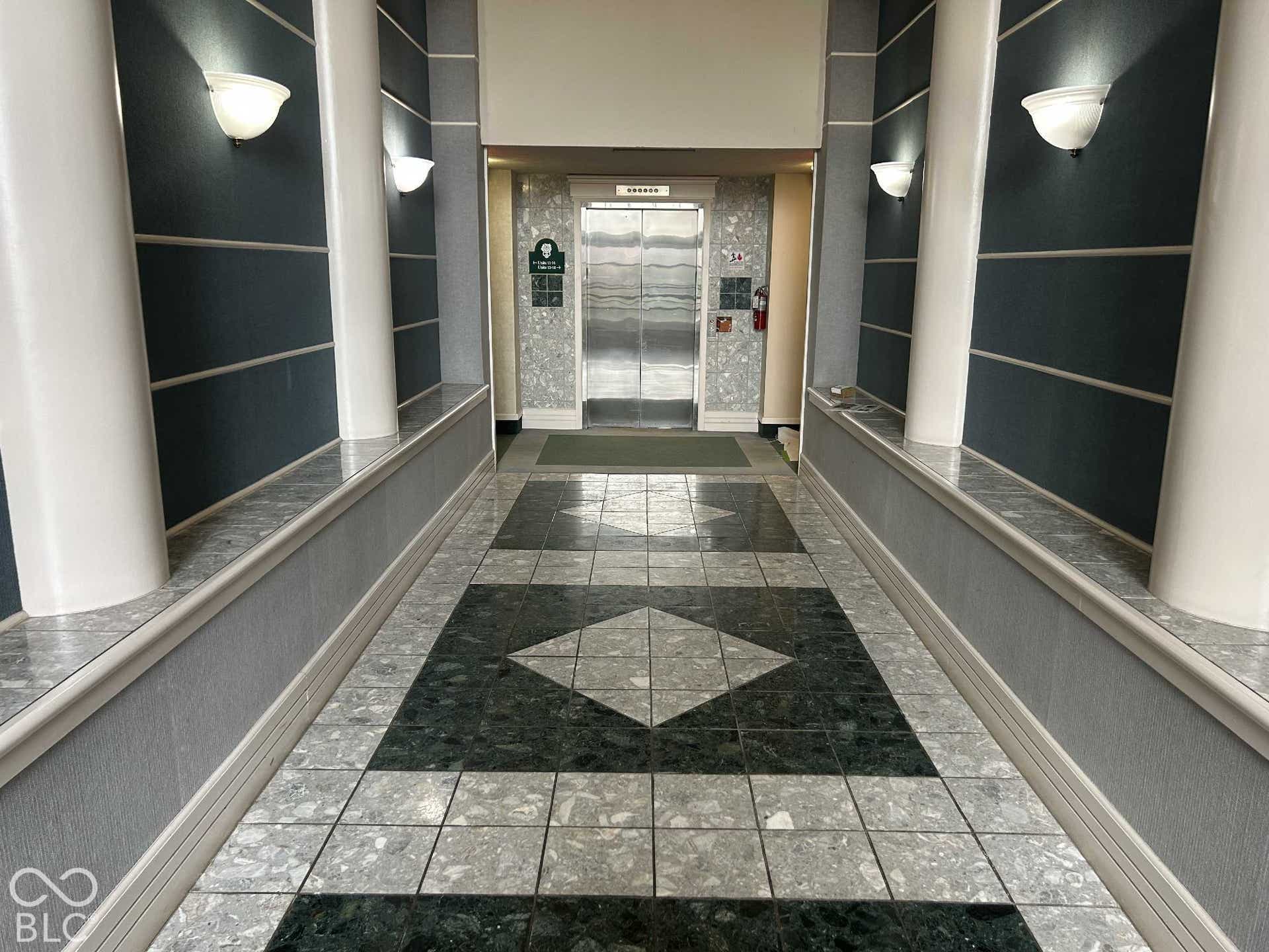8650 Jaffa Court West Drive, Indianapolis, IN 46260