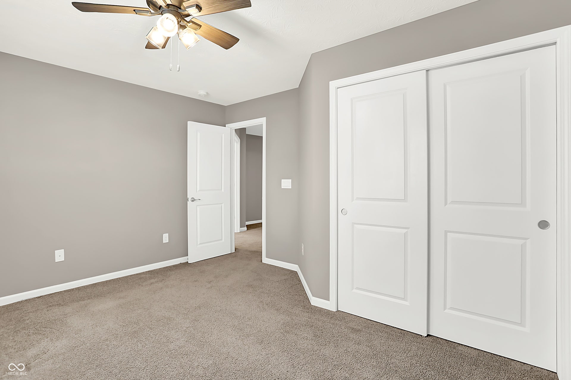 2792 Maricopa Boulevard, Whitestown, IN 46075